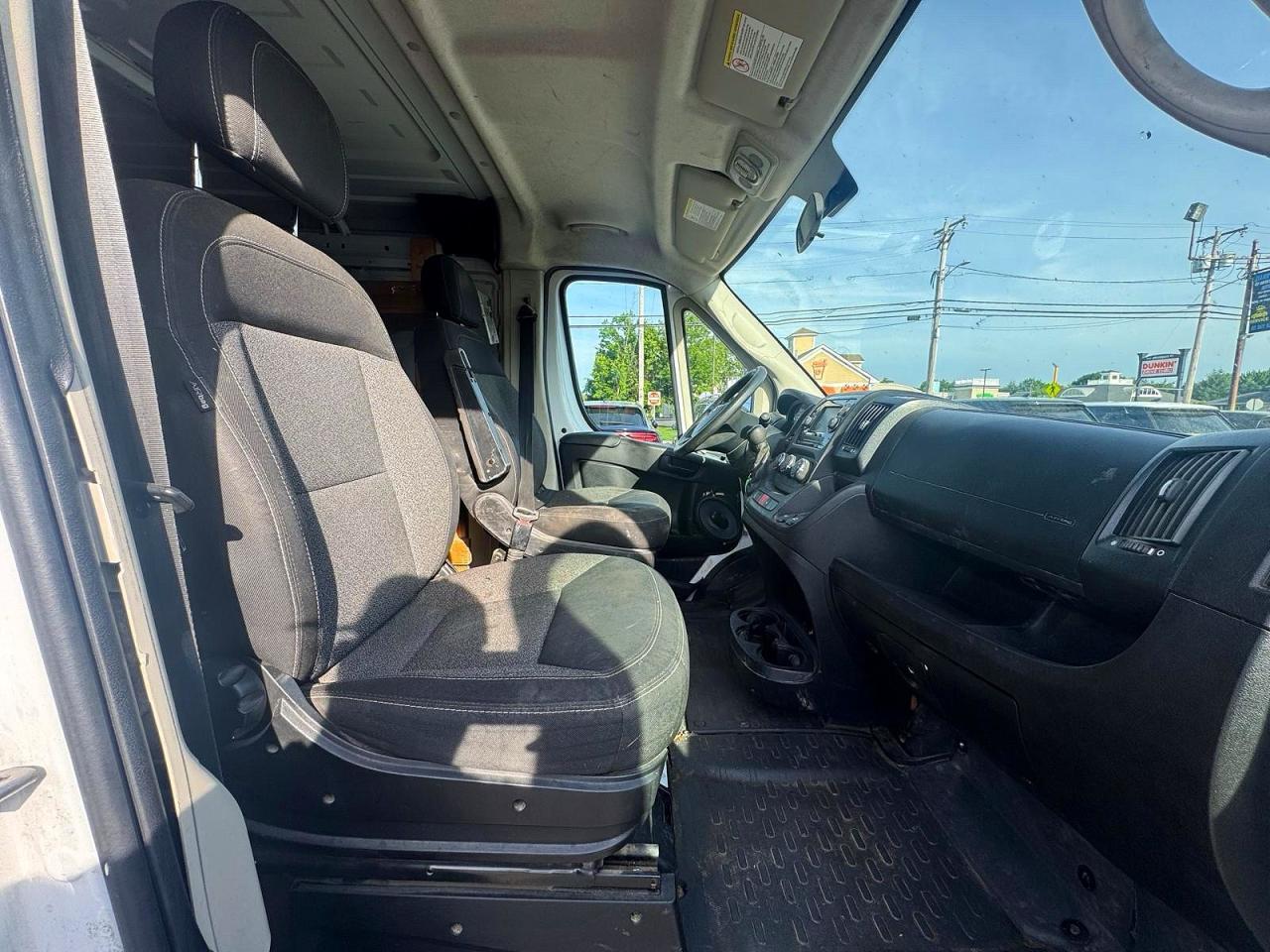 2020 Ram Promaster 1500 1500 Standard White vin: 3C6TRVAG5LE123193