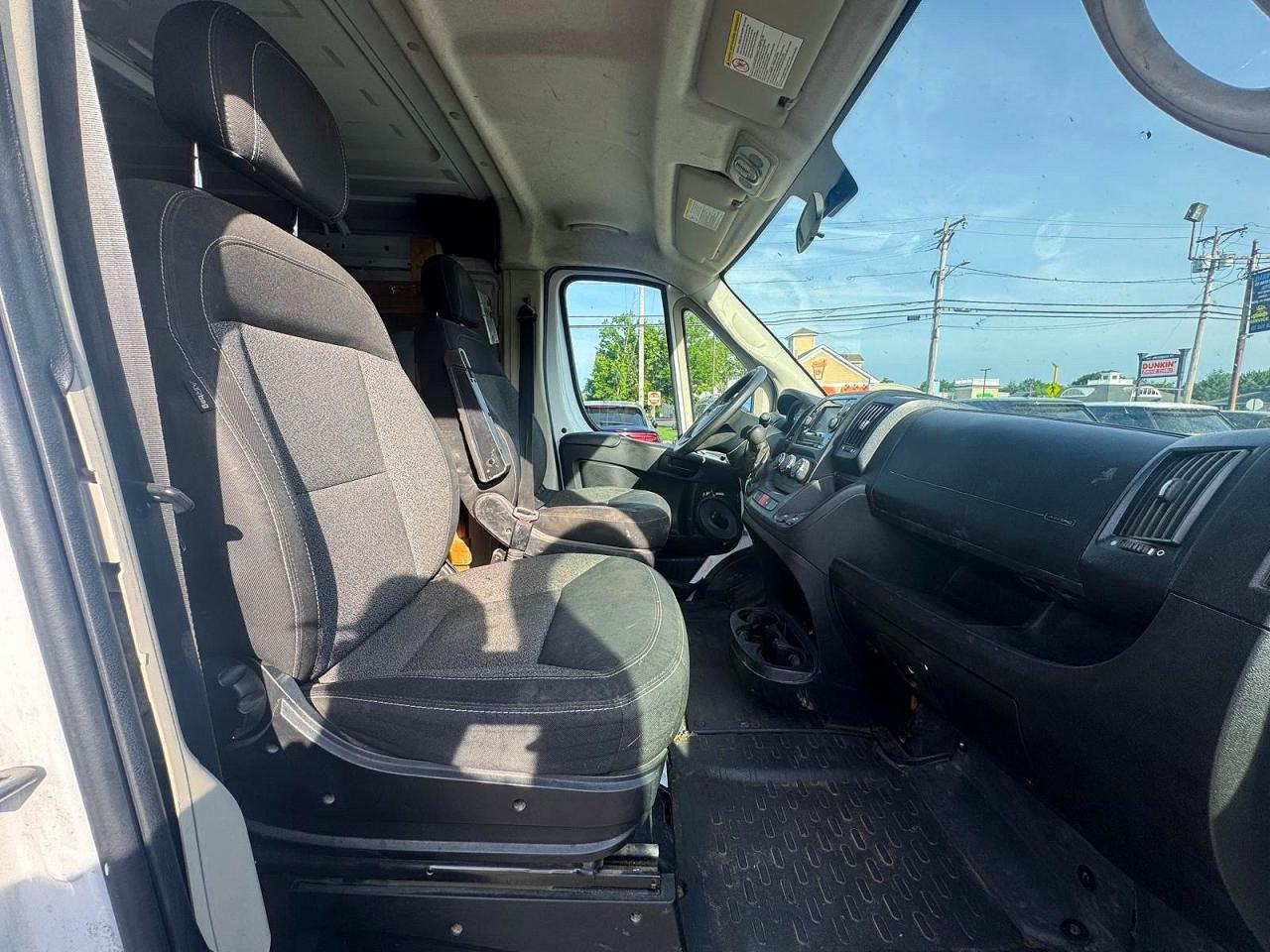 2020 Ram Promaster 1500 1500 Standard White vin: 3C6TRVAG5LE123193