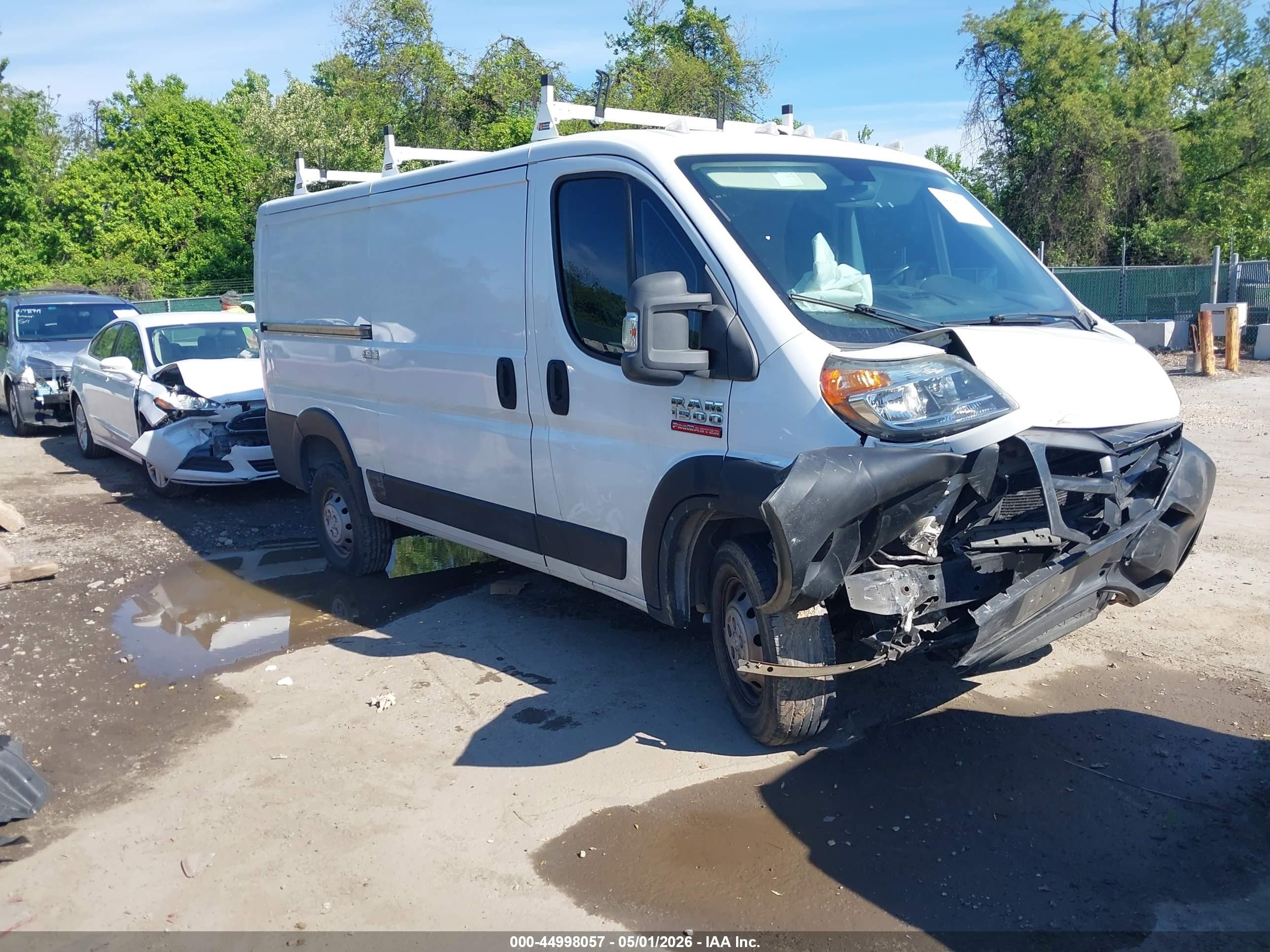 2015 Ram Promaster 1500 Low Roof White vin: 3C6TRVAG6FE502353