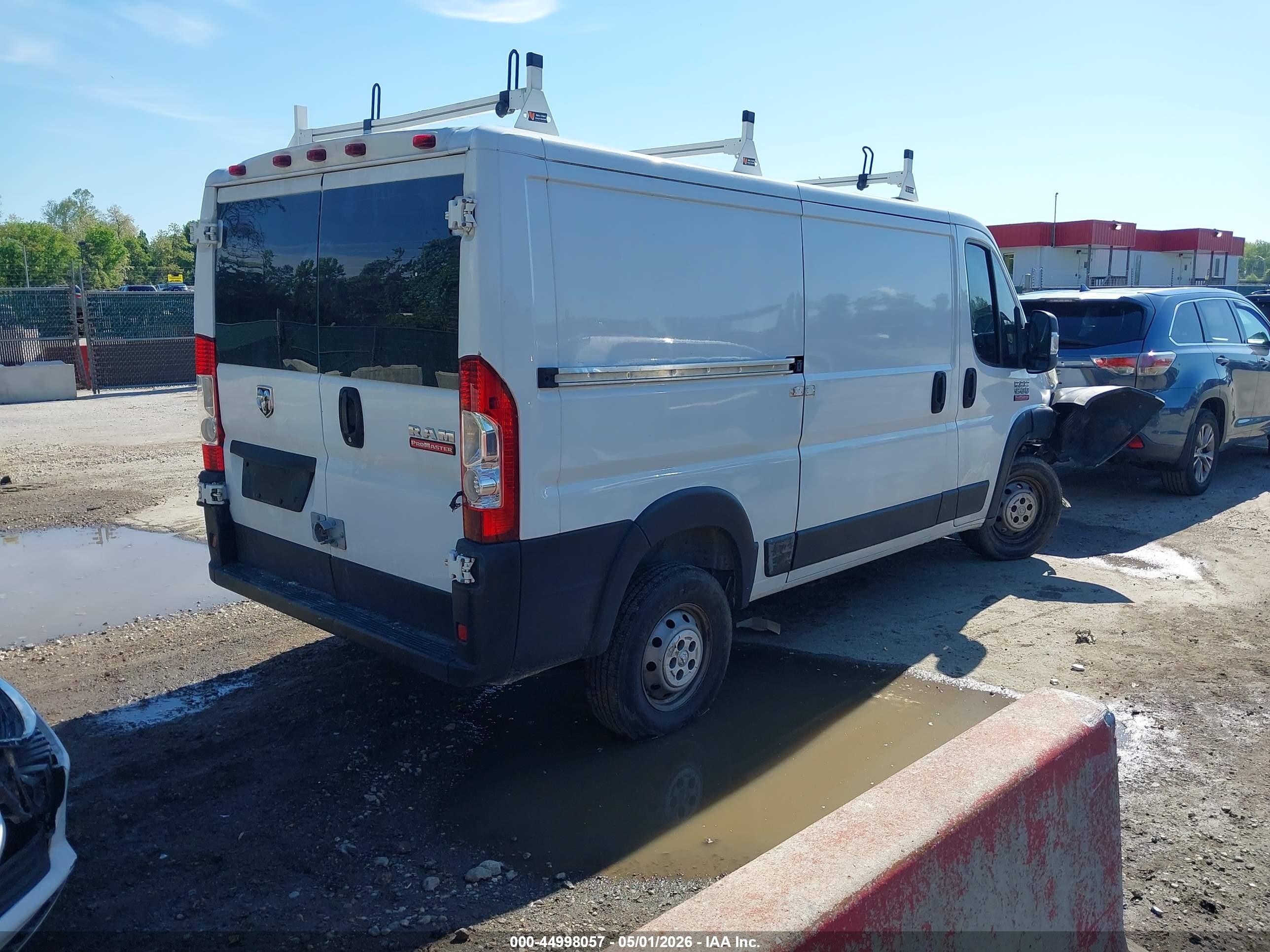 2015 Ram Promaster 1500 Low Roof White vin: 3C6TRVAG6FE502353