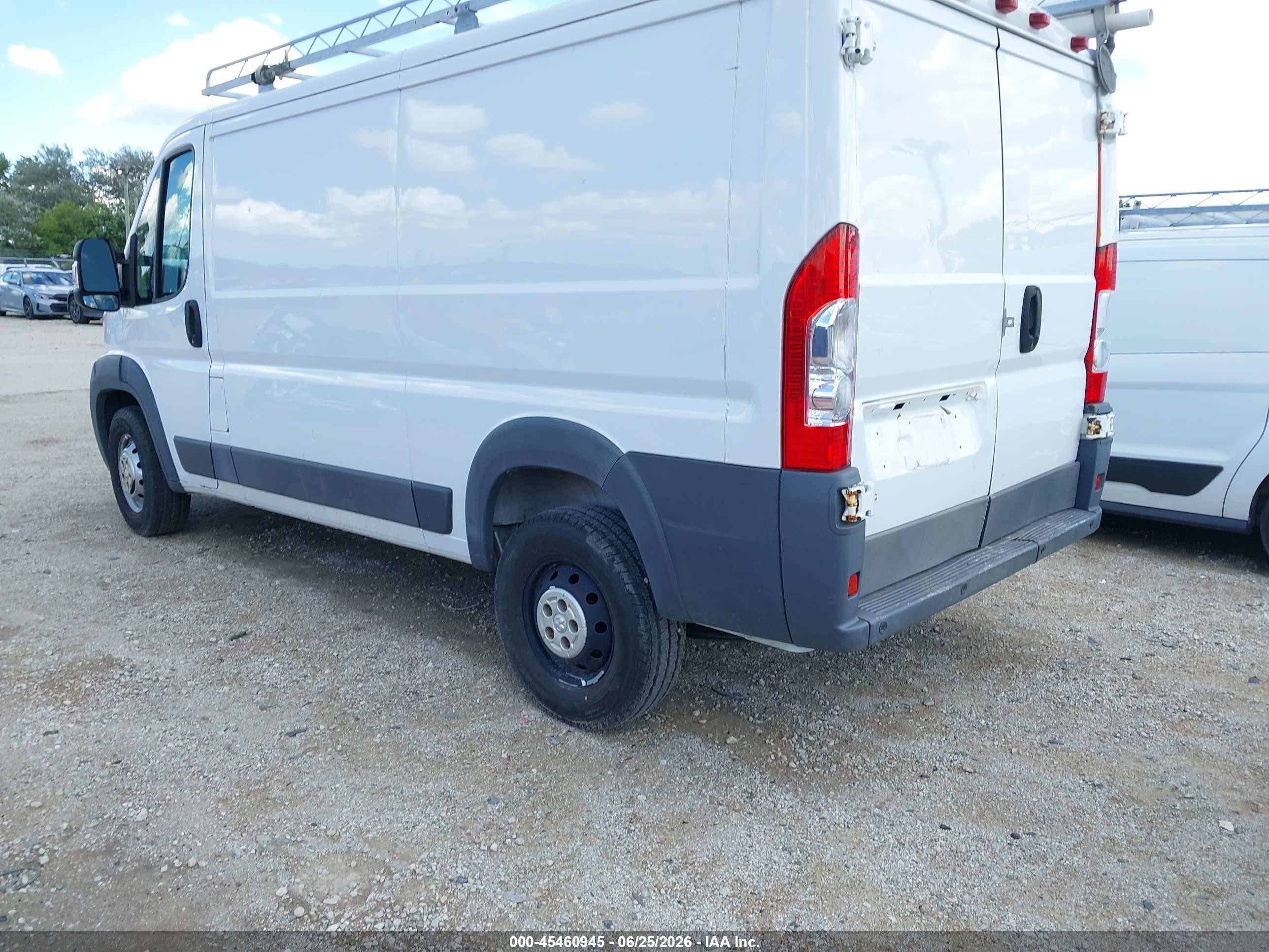 2014 Ram Promaster 1500 Low Roof White vin: 3C6TRVAG7EE124932