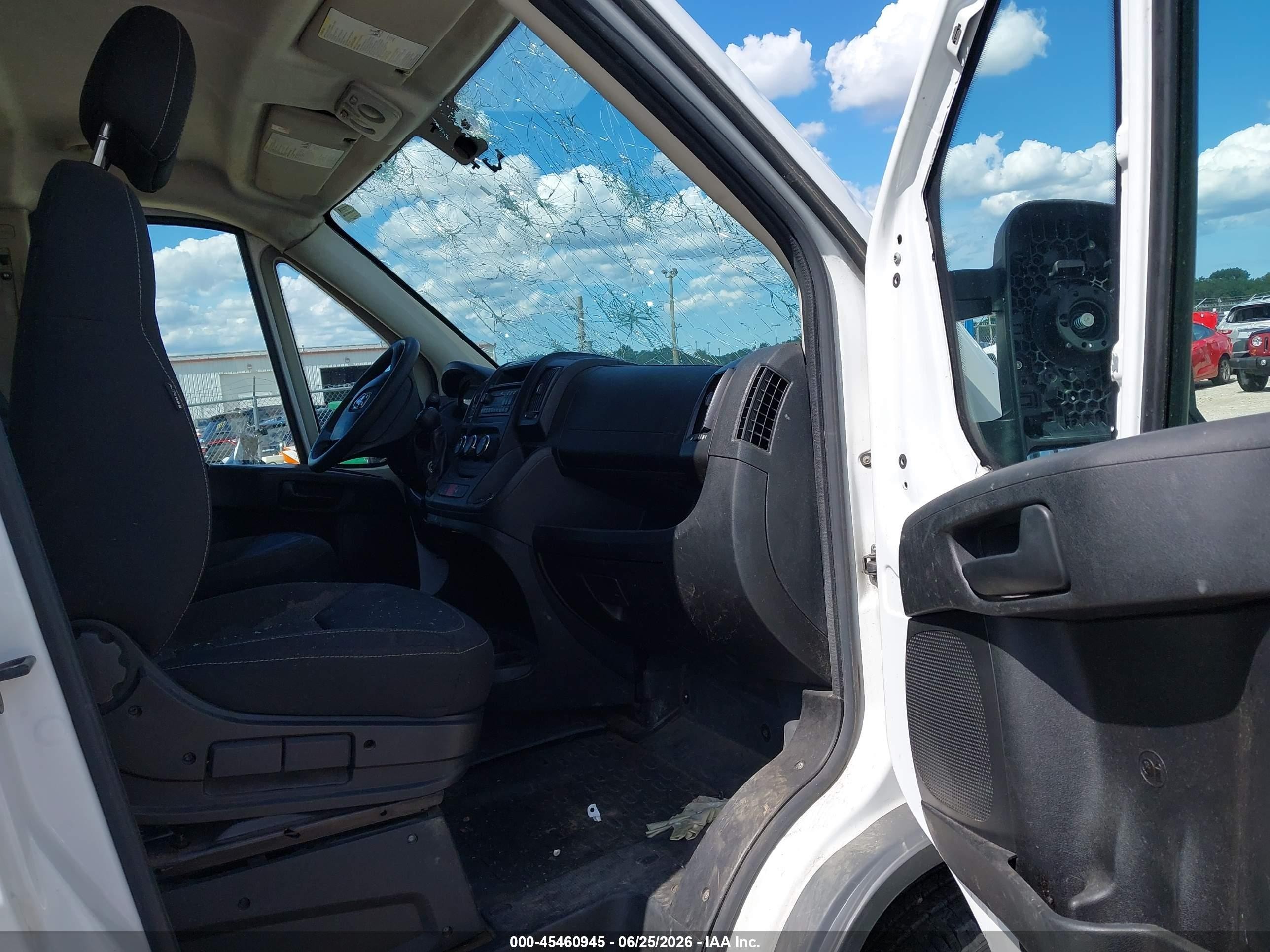 2014 Ram Promaster 1500 Low Roof White vin: 3C6TRVAG7EE124932