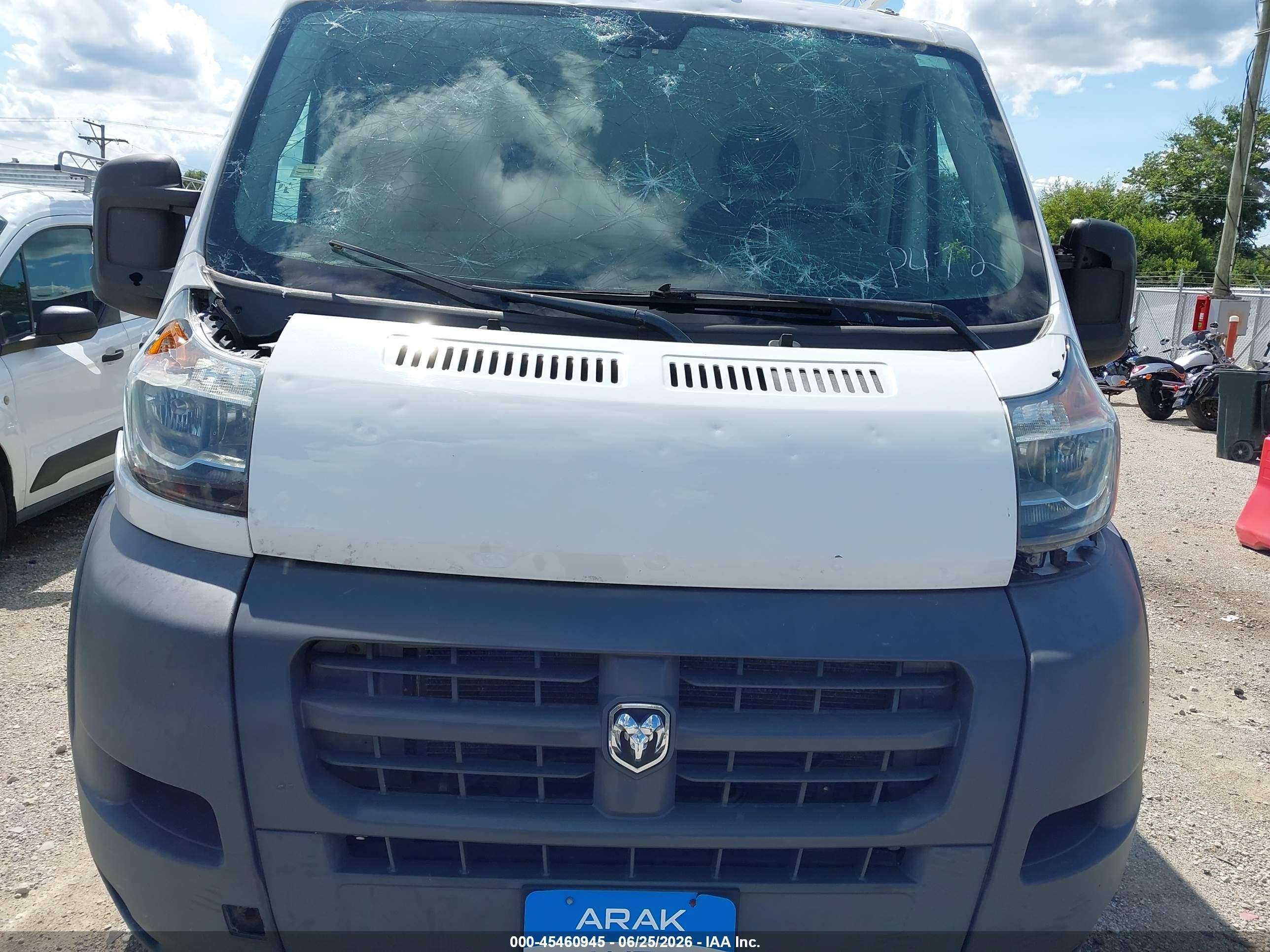 2014 Ram Promaster 1500 Low Roof White vin: 3C6TRVAG7EE124932