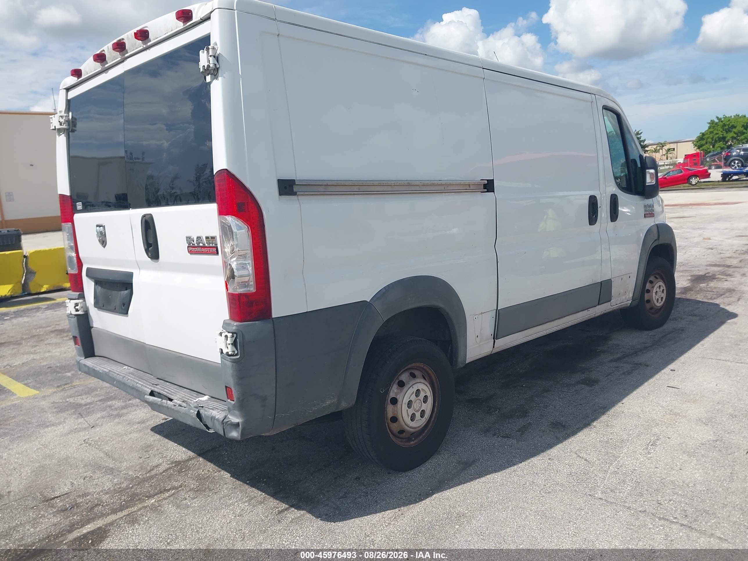 2015 Ram Promaster 1500 Low Roof White vin: 3C6TRVAG7FE503561