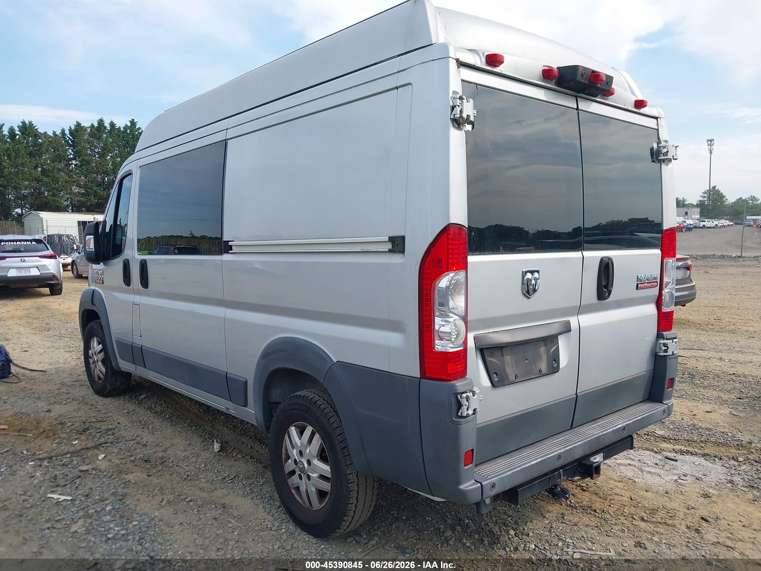 2014 Ram Promaster 1500 Low Roof Silver vin: 3C6TRVAG9EE121529