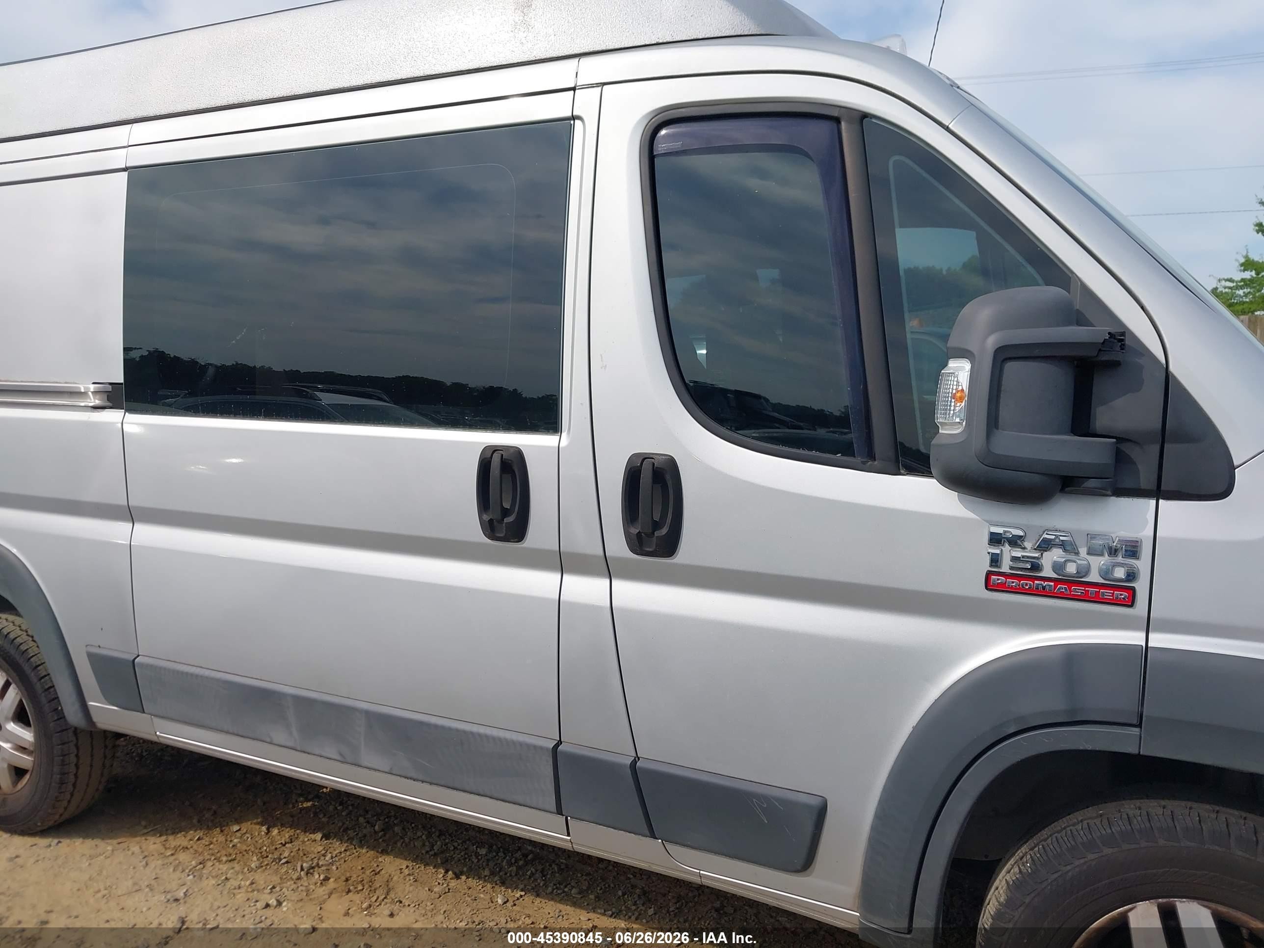 2014 Ram Promaster 1500 Low Roof Silver vin: 3C6TRVAG9EE121529