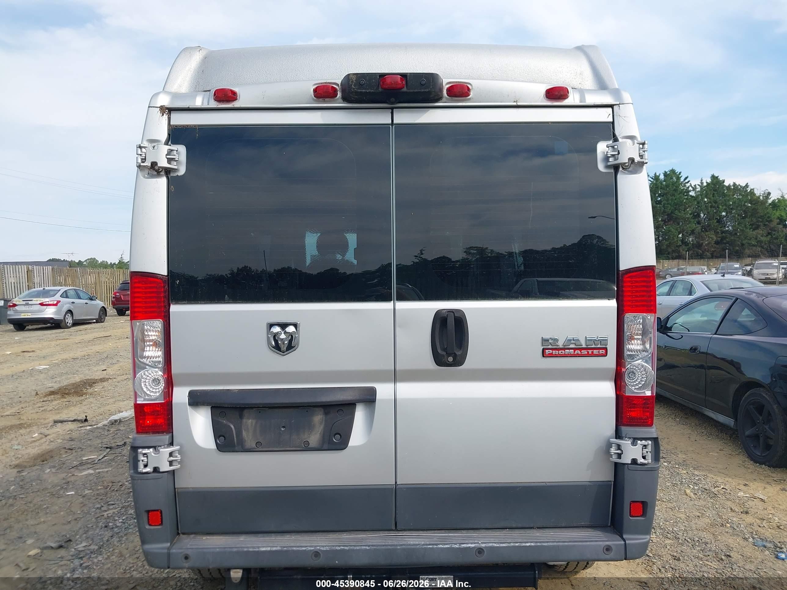 2014 Ram Promaster 1500 Low Roof Silver vin: 3C6TRVAG9EE121529