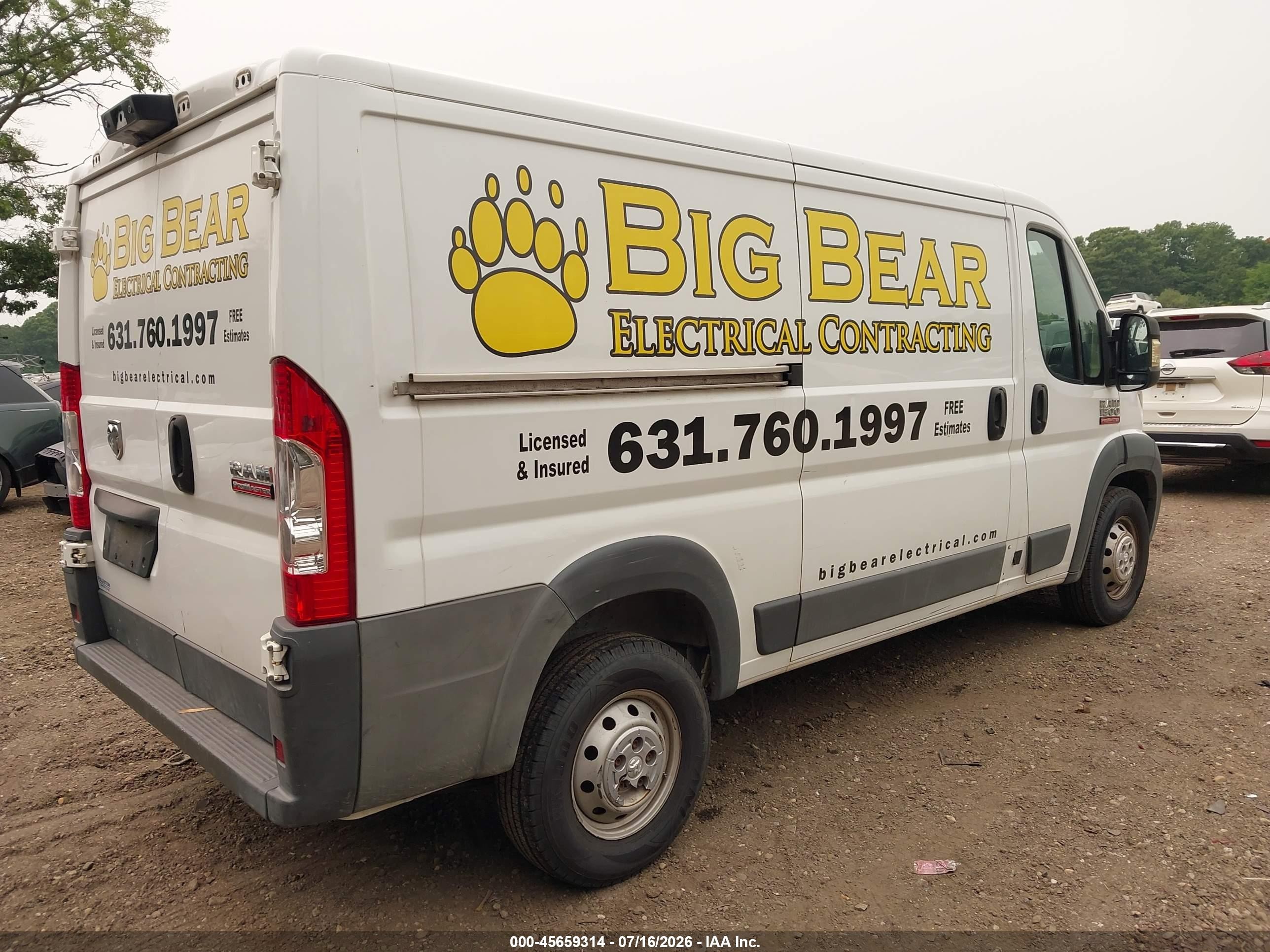2014 Ram Promaster 1500 Low Roof Белый vin: 3C6TRVAG9EE124463