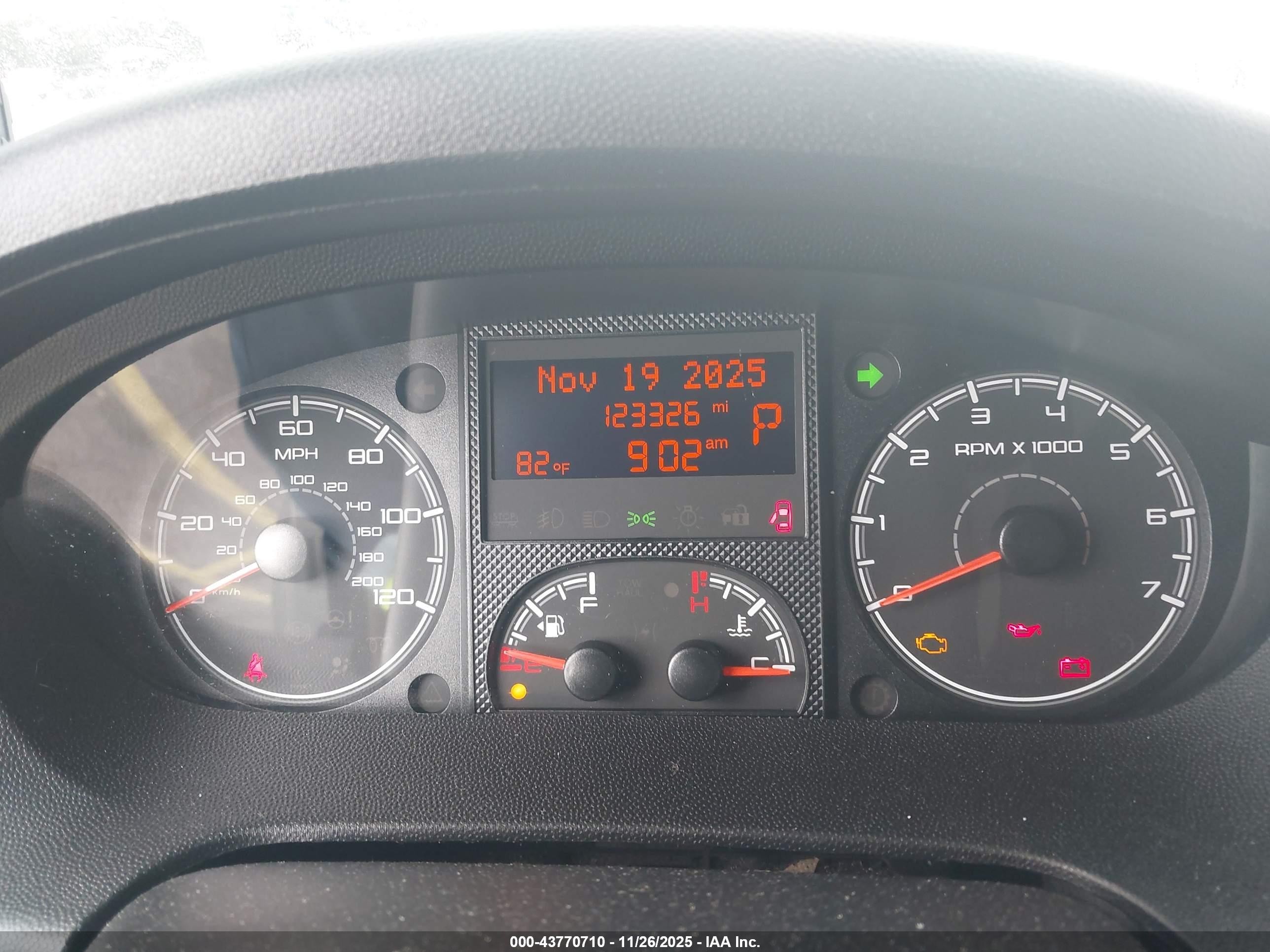 2016 Ram Promaster 1500 Low Roof Белый vin: 3C6TRVAG9GE112302
