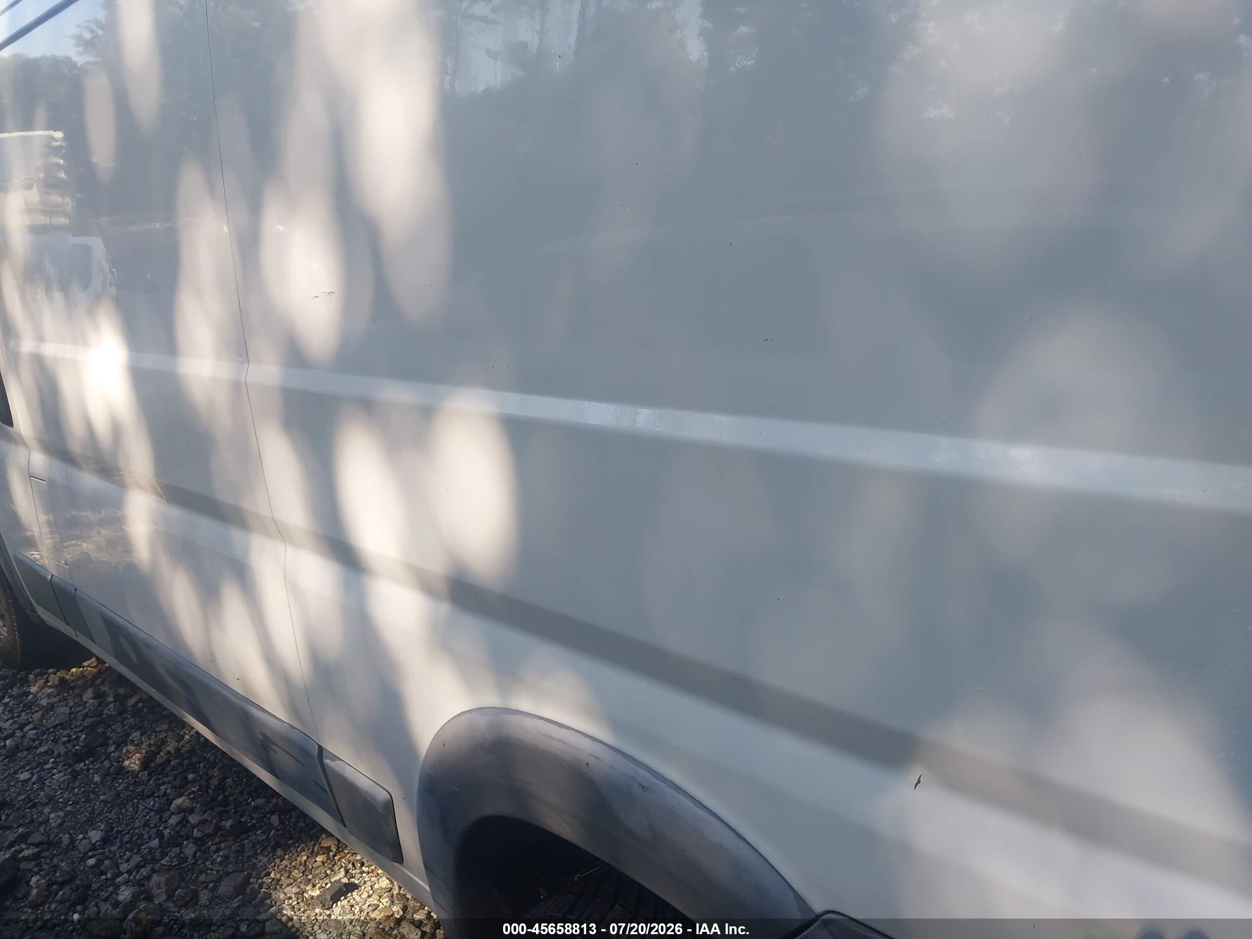 2014 Ram Promaster 1500 Low Roof Белый vin: 3C6TRVAGXEE100494