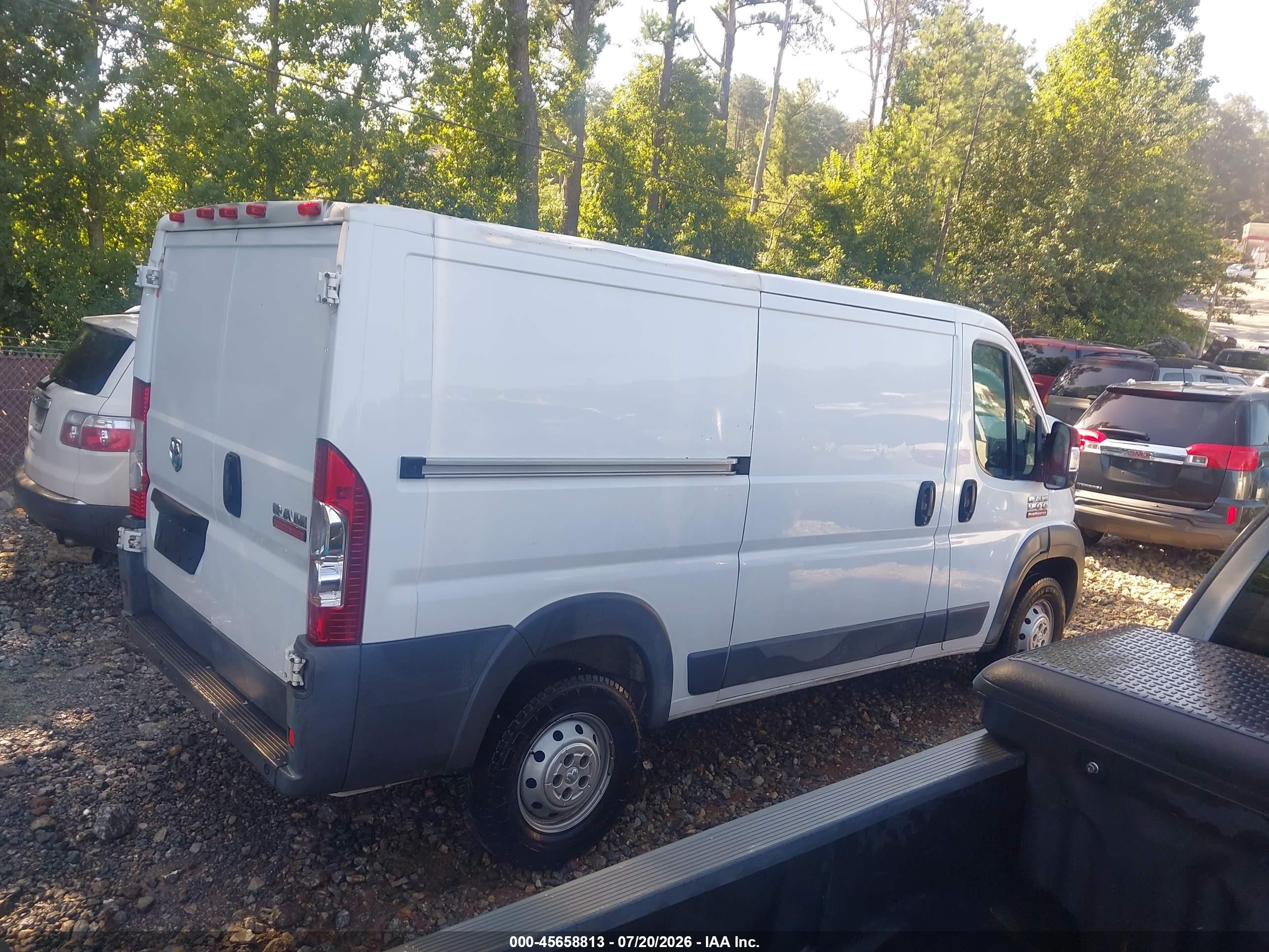 2014 Ram Promaster 1500 Low Roof Белый vin: 3C6TRVAGXEE100494