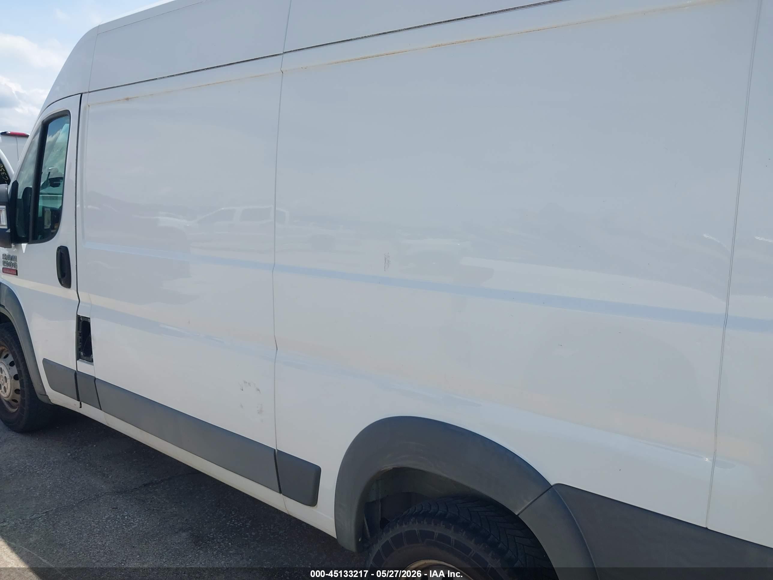 2014 Ram Promaster 1500   White vin: 3C6TRVBG1EE101712