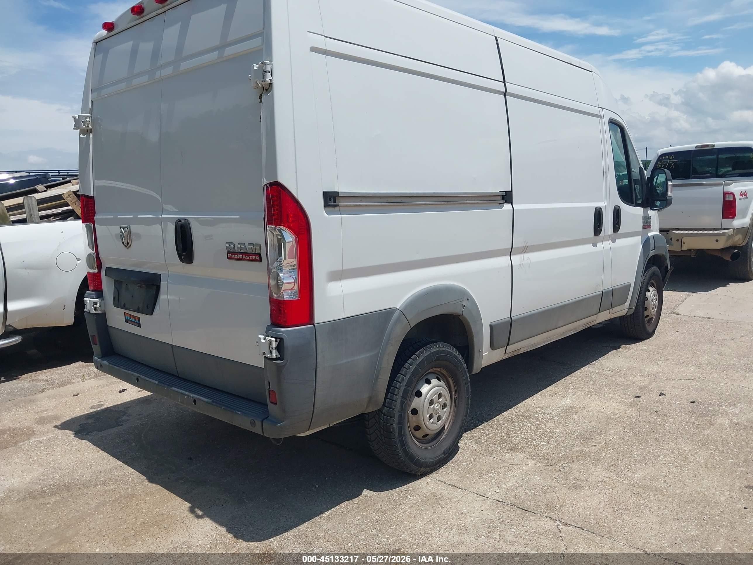 2014 Ram Promaster 1500   White vin: 3C6TRVBG1EE101712