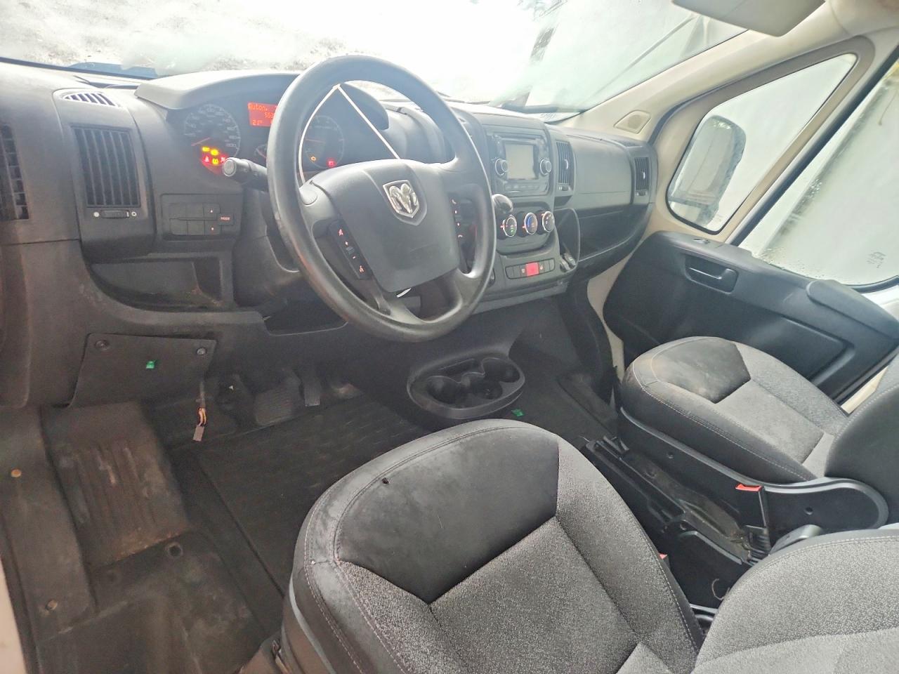 2014 Ram Promaster 1500 1500 High Белый vin: 3C6TRVBG2EE101668
