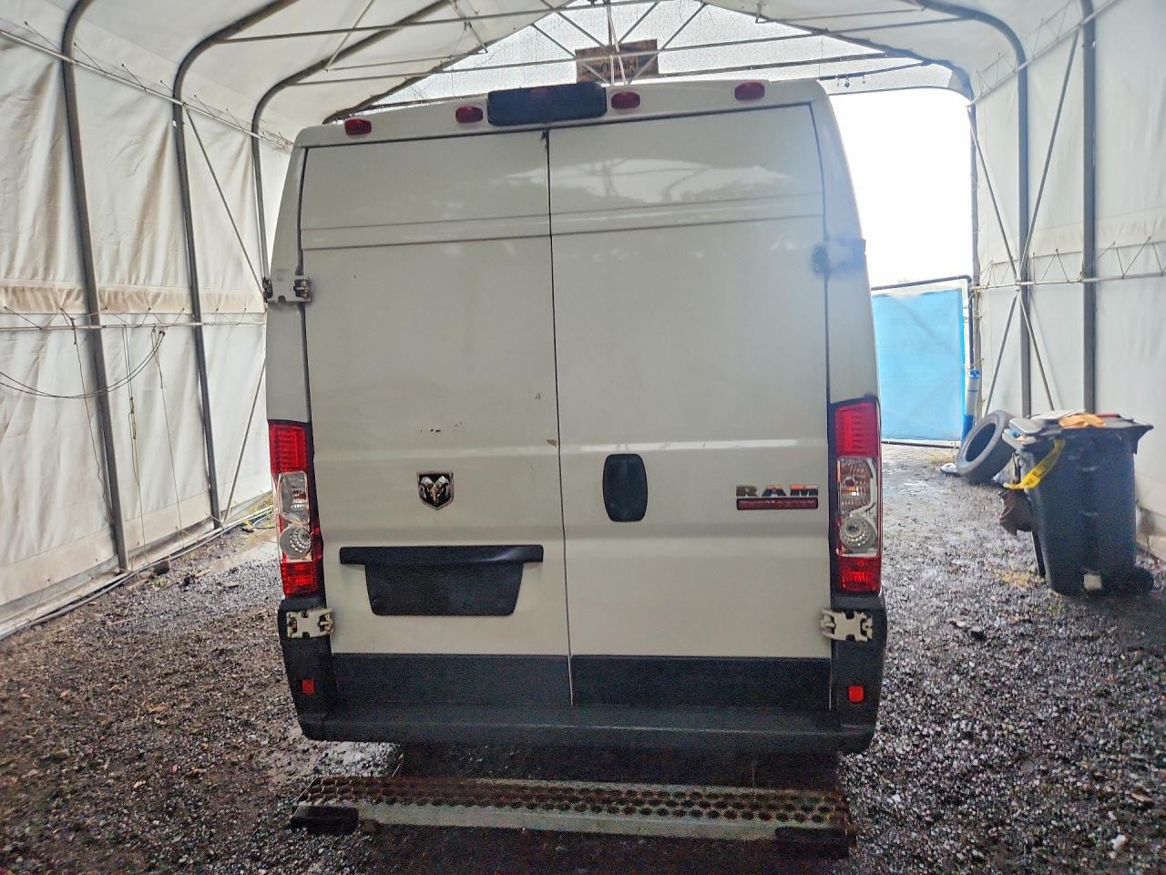 2014 Ram Promaster 1500 1500 High Белый vin: 3C6TRVBG2EE101668