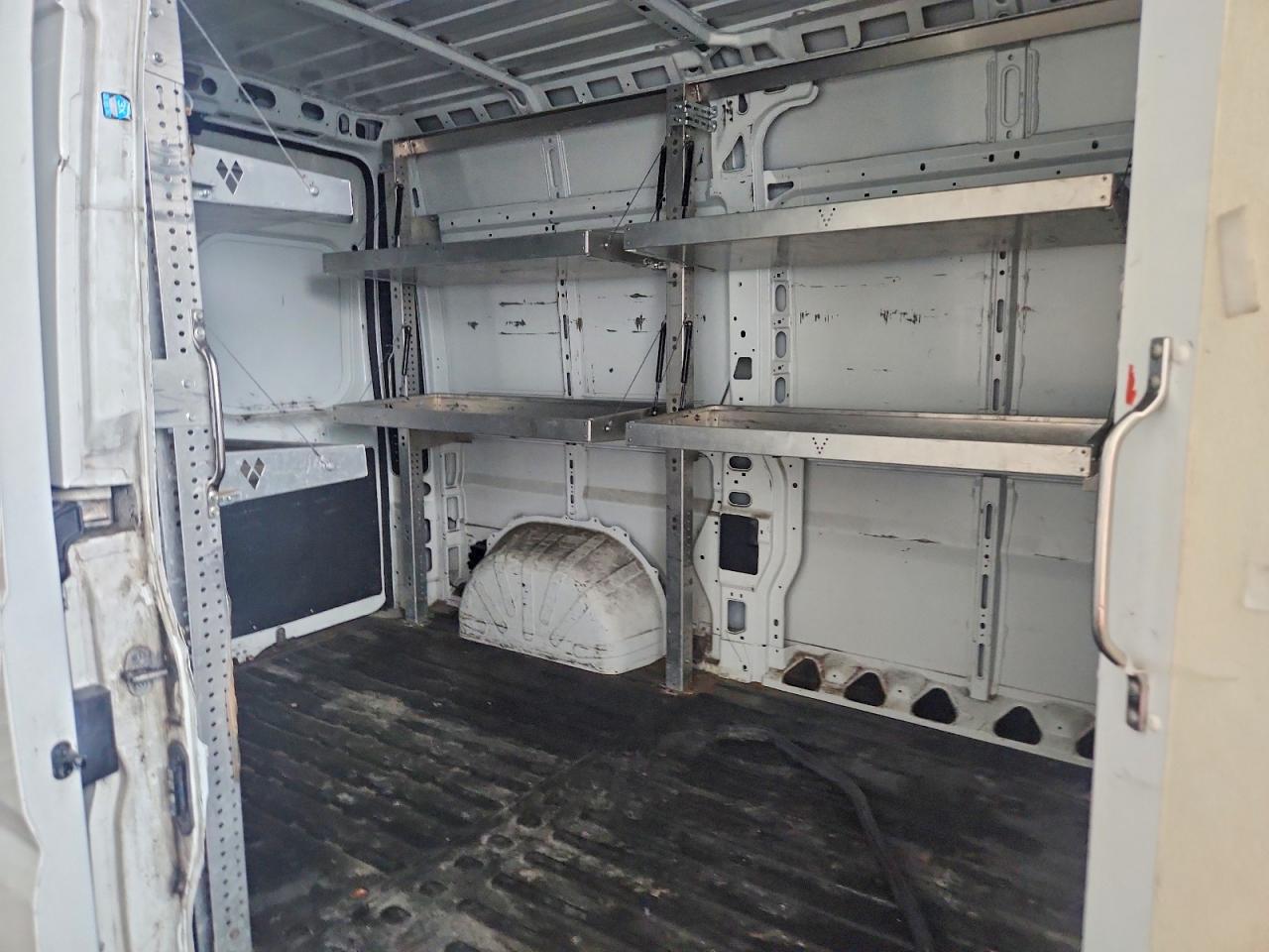 2014 Ram Promaster 1500 1500 High Белый vin: 3C6TRVBG2EE101668