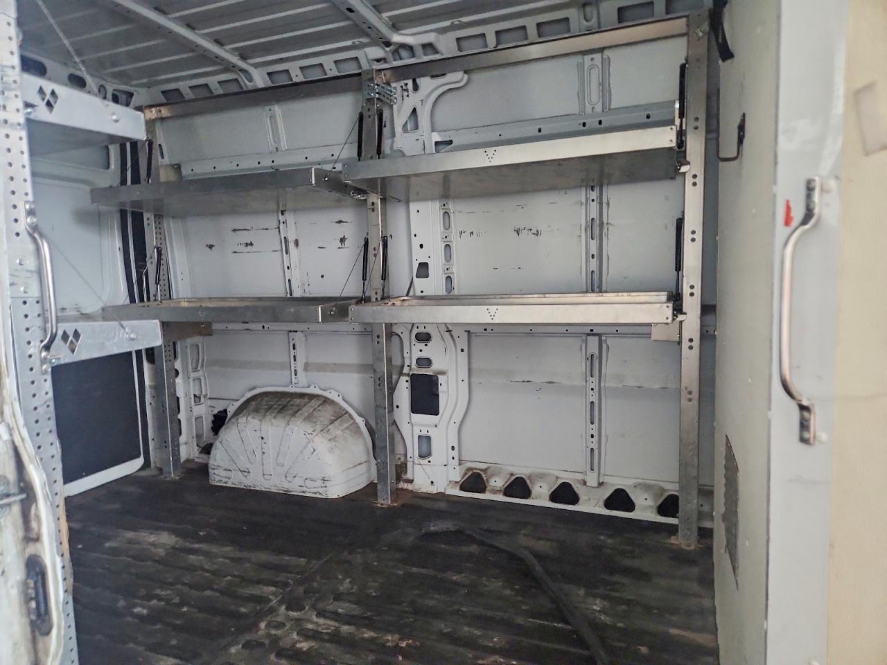 2014 Ram Promaster 1500 1500 High Белый vin: 3C6TRVBG2EE101668