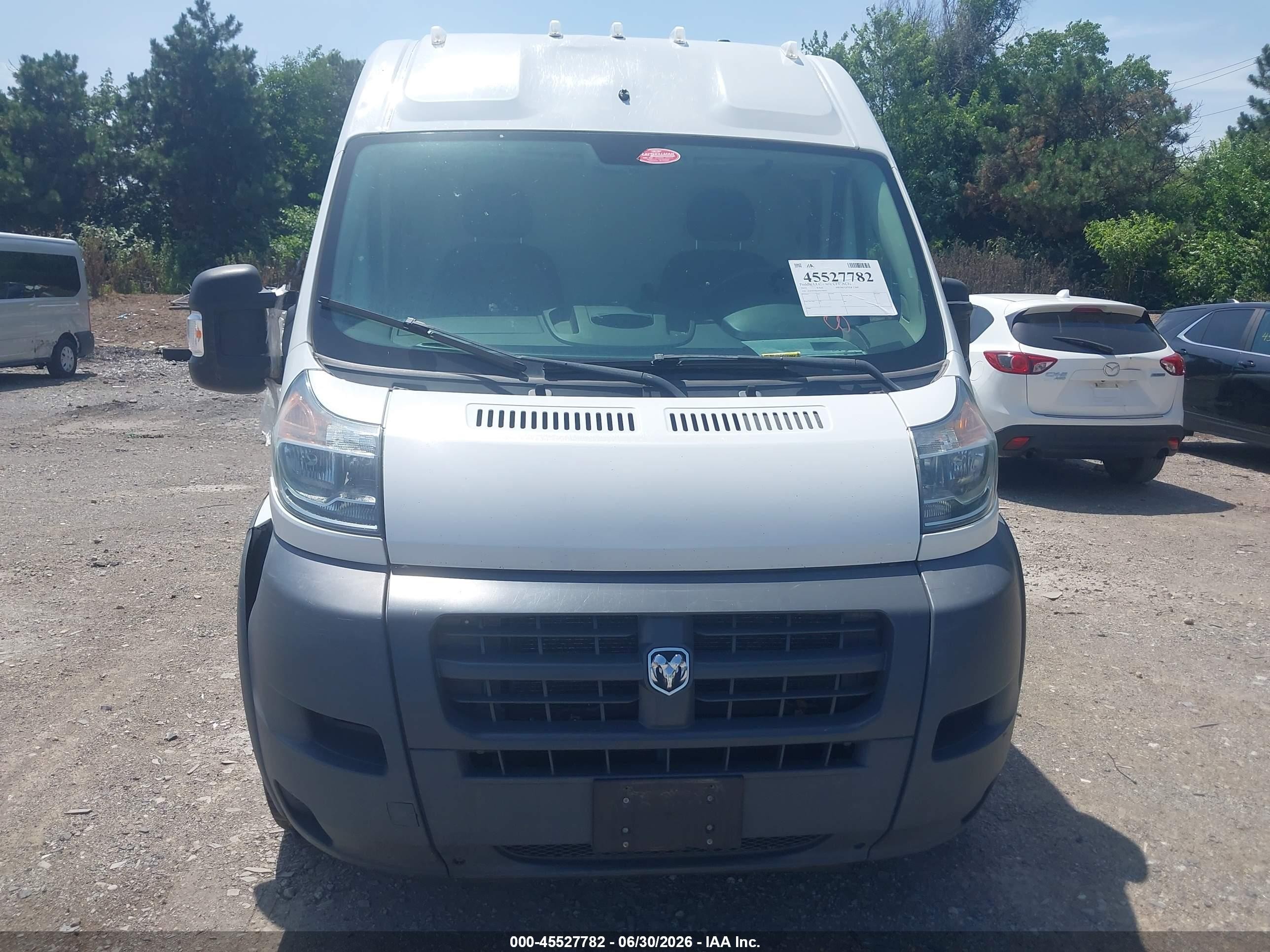 2015 Ram Promaster 1500   Белый vin: 3C6TRVBG2FE518547