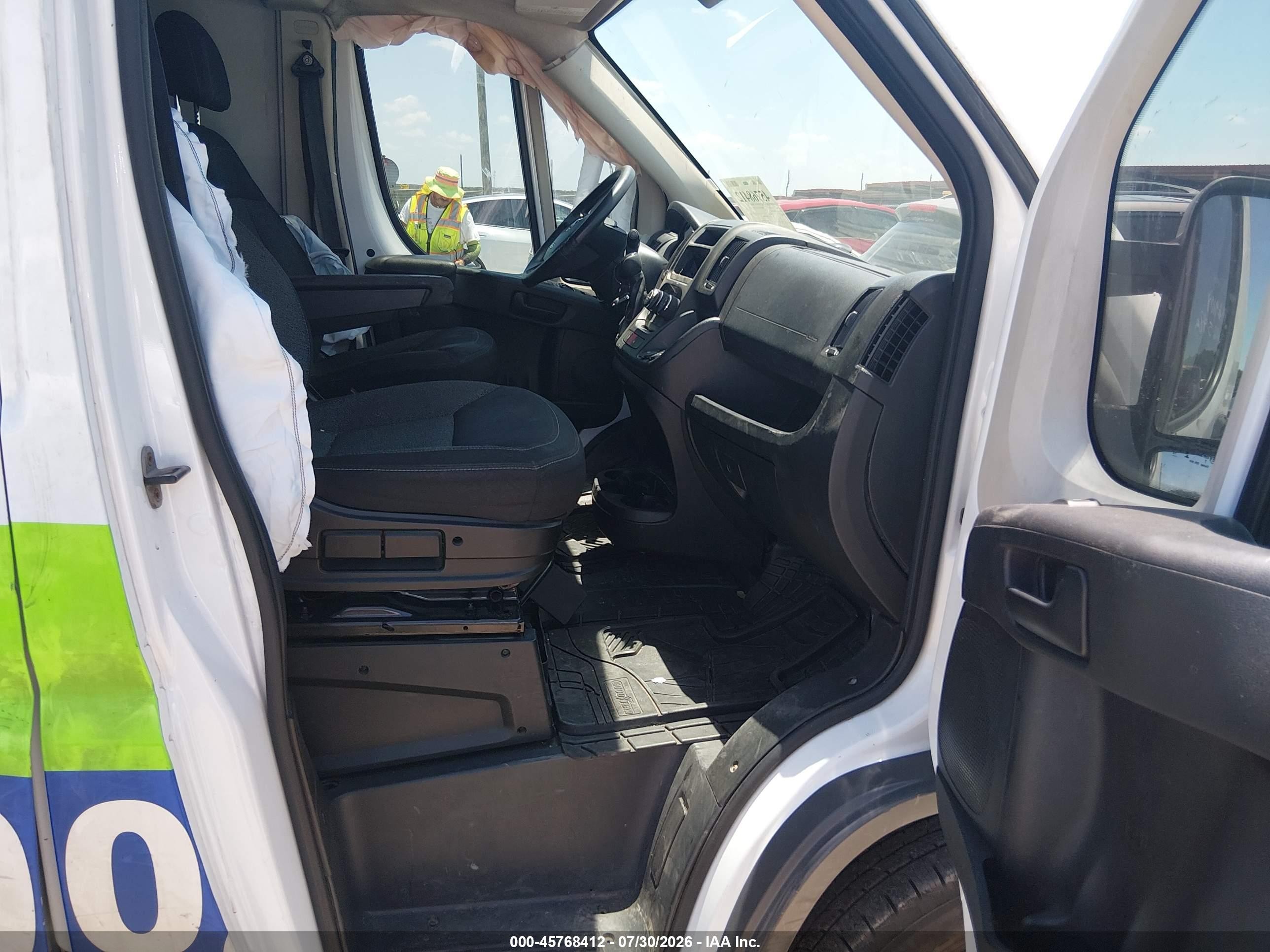 2014 Ram Promaster 1500   White vin: 3C6TRVBG8EE110617