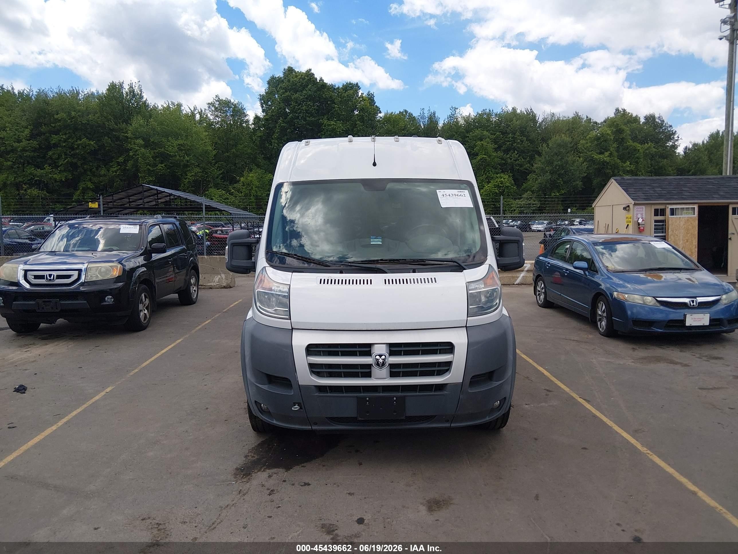 2015 Ram Promaster 2500 High Roof White vin: 3C6TRVCD5FE509734