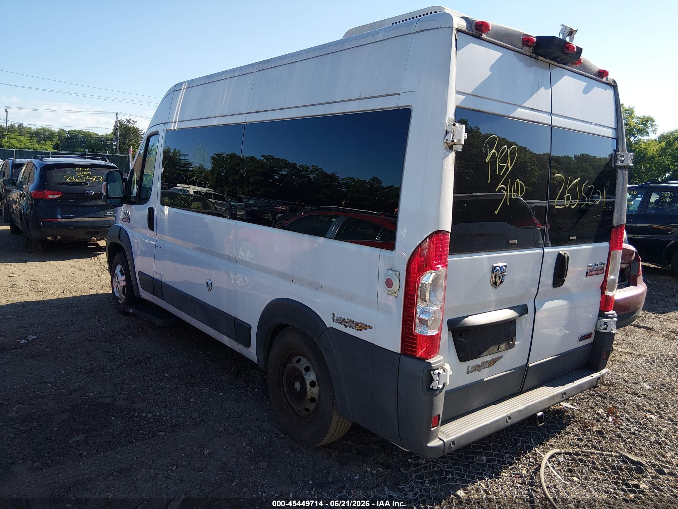 2014 Ram Promaster 2500 High Roof White vin: 3C6TRVCDXEE131022