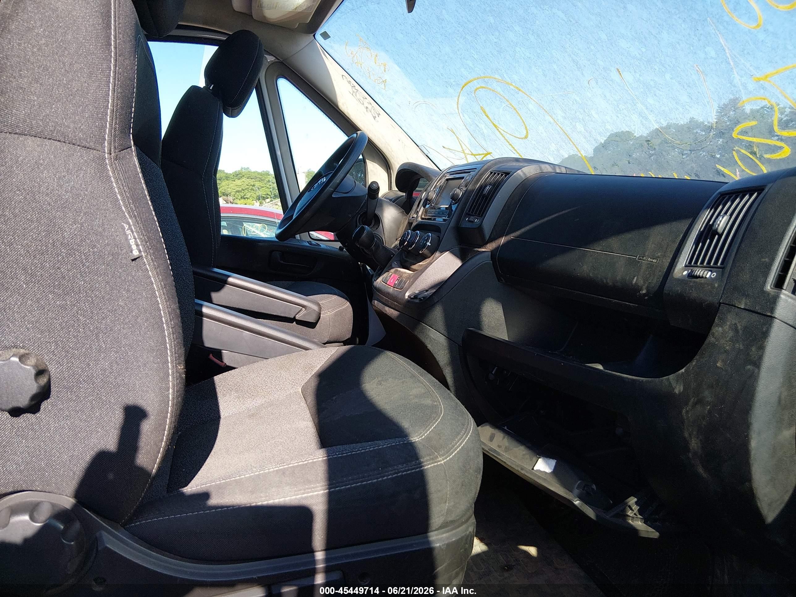 2014 Ram Promaster 2500 High Roof White vin: 3C6TRVCDXEE131022