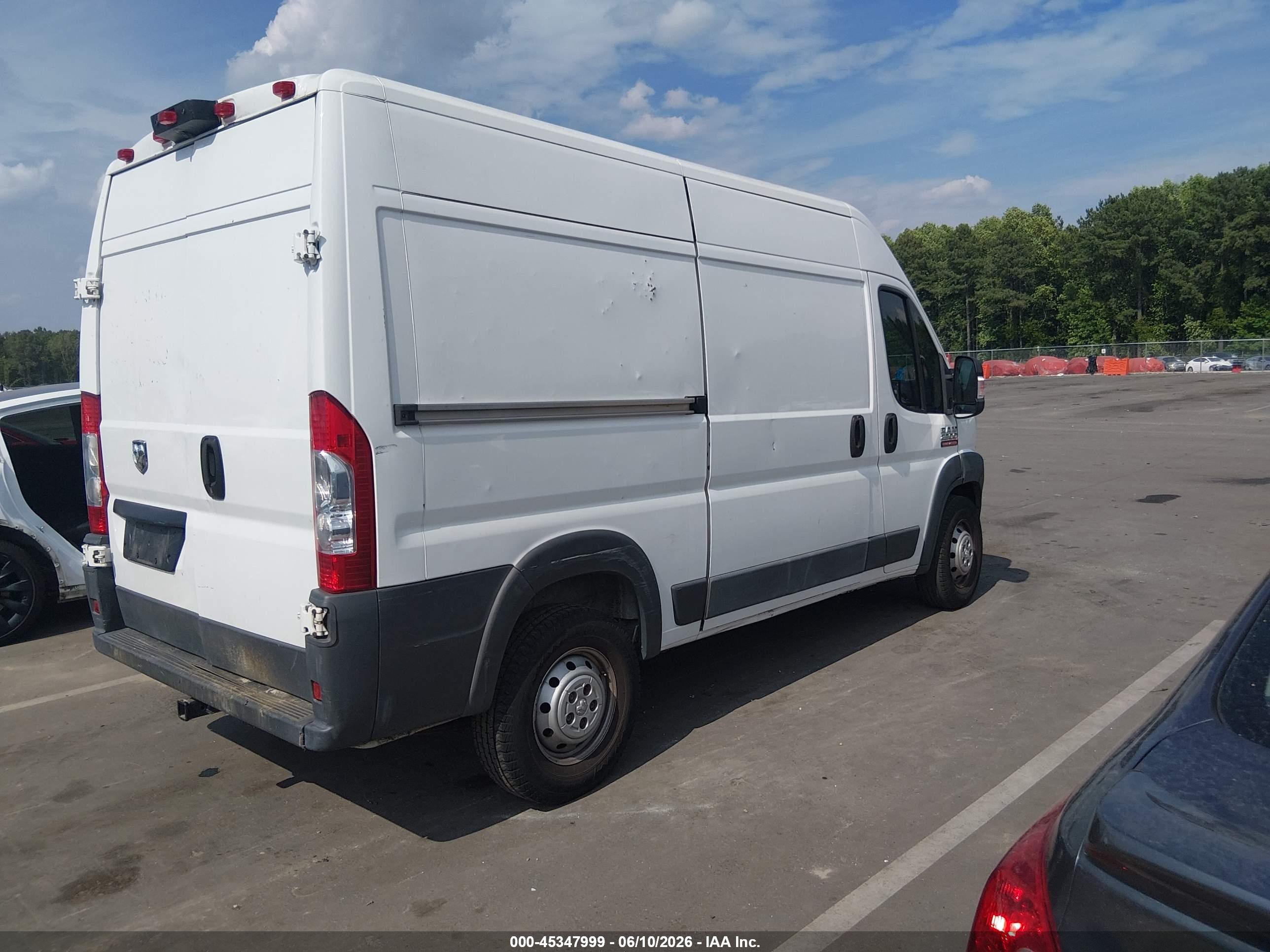 2014 Ram Promaster 2500 High Roof Белый vin: 3C6TRVCG4EE123198