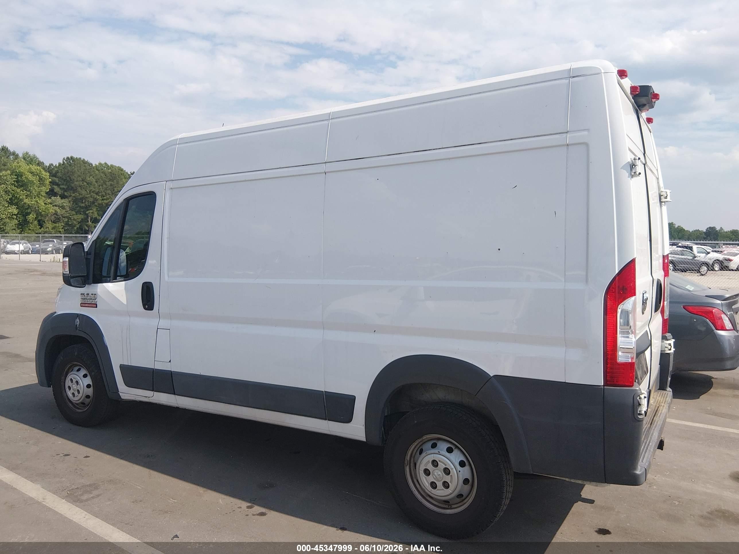 2014 Ram Promaster 2500 High Roof Белый vin: 3C6TRVCG4EE123198