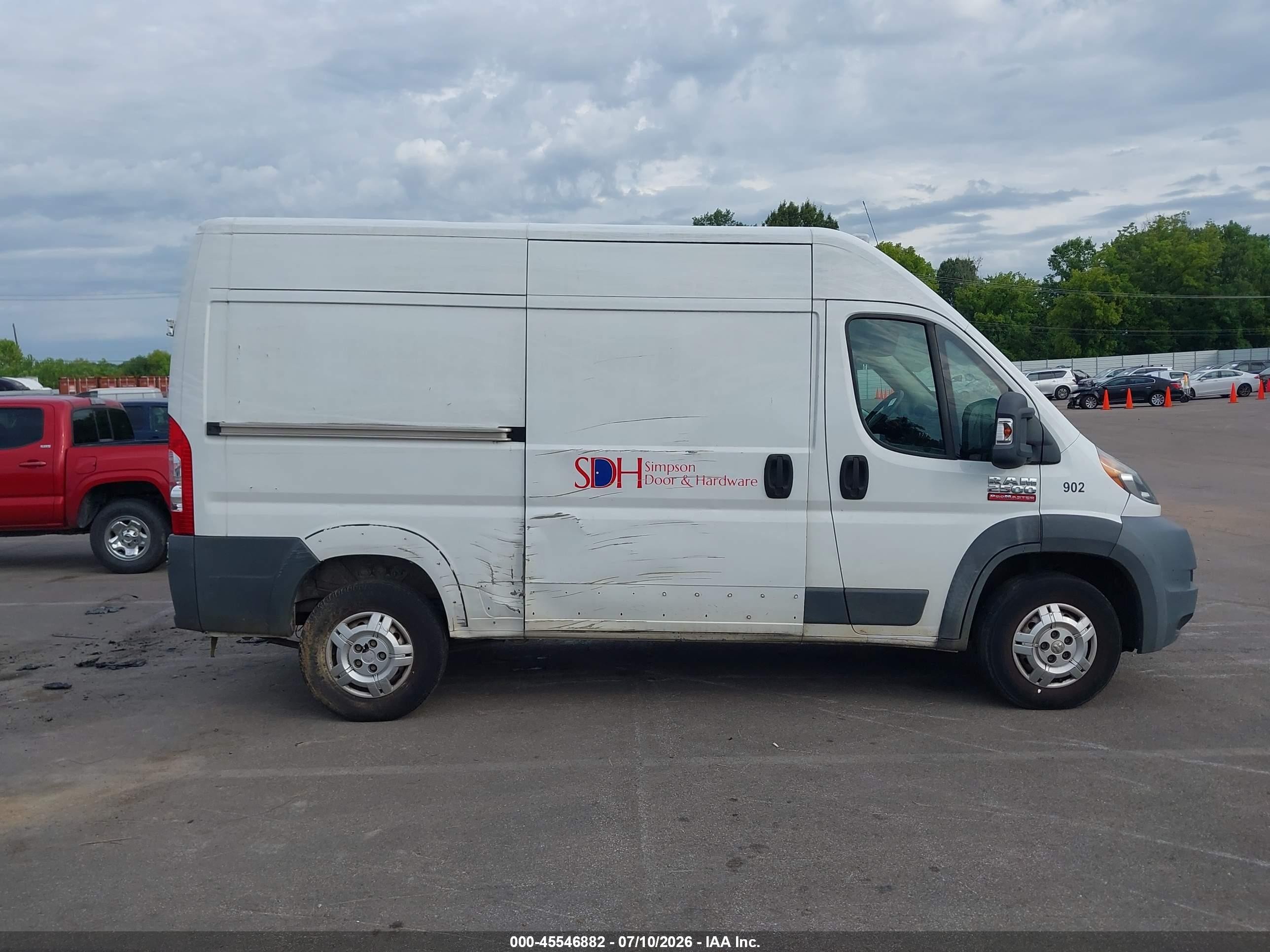 2015 Ram Promaster 2500 High Roof Белый vin: 3C6TRVCG5FE504902