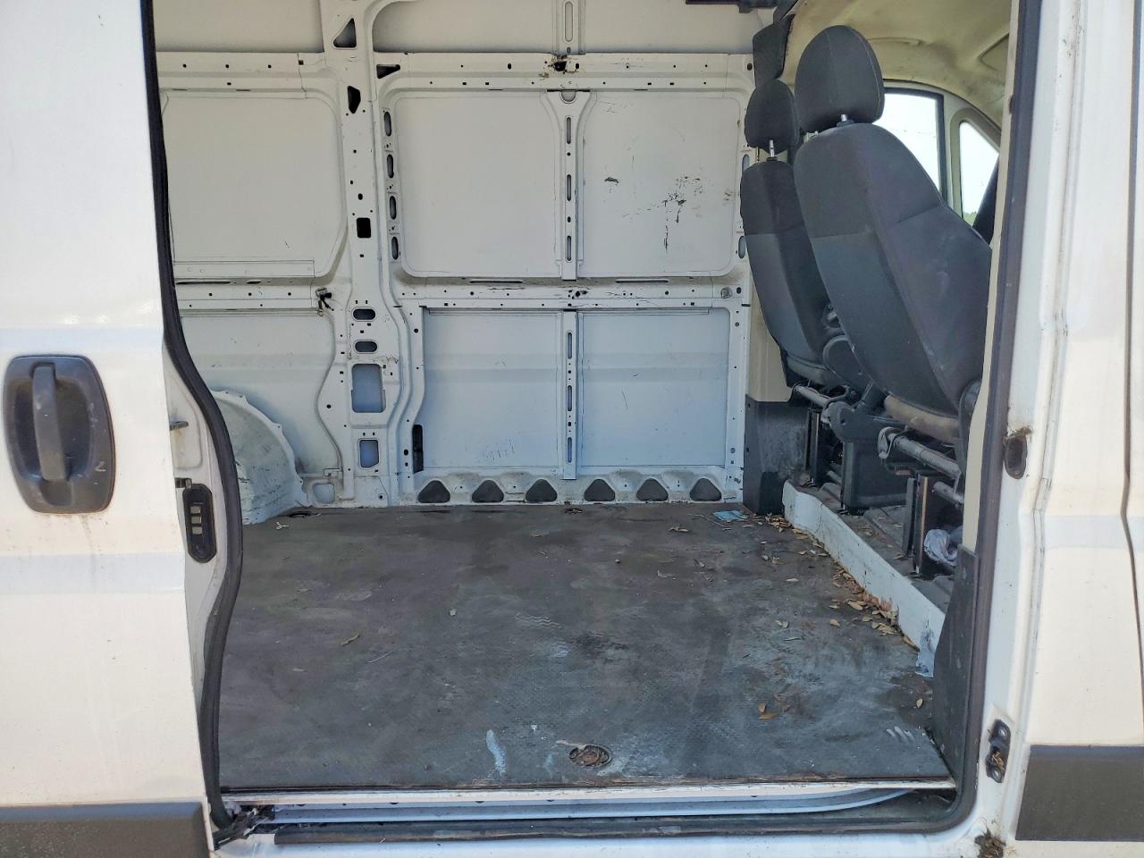 2019 Ram Promaster 2500 2500 High White vin: 3C6TRVCGXKE516179