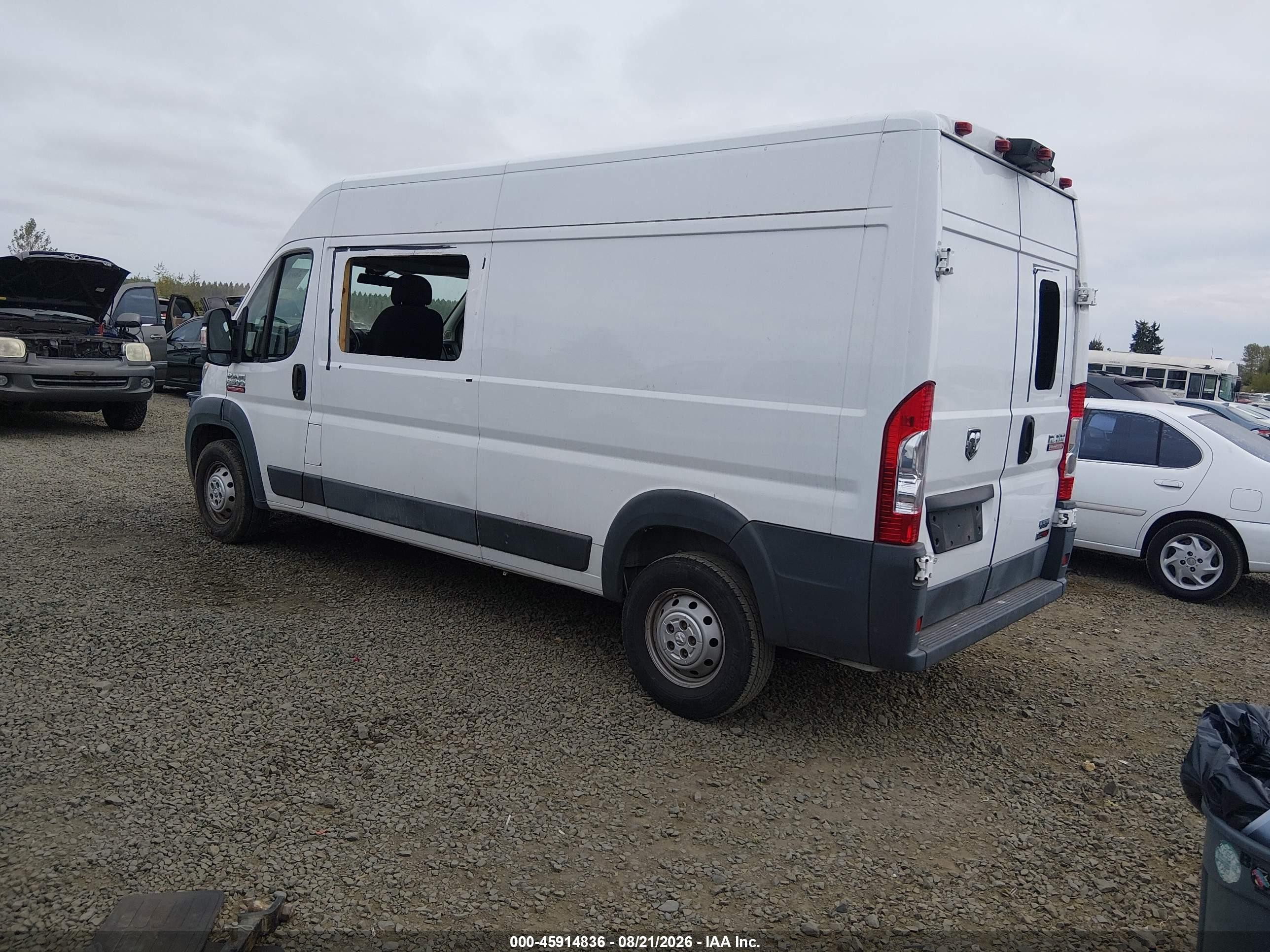 2015 Ram Promaster 2500 High Roof Белый vin: 3C6TRVDD2FE510466
