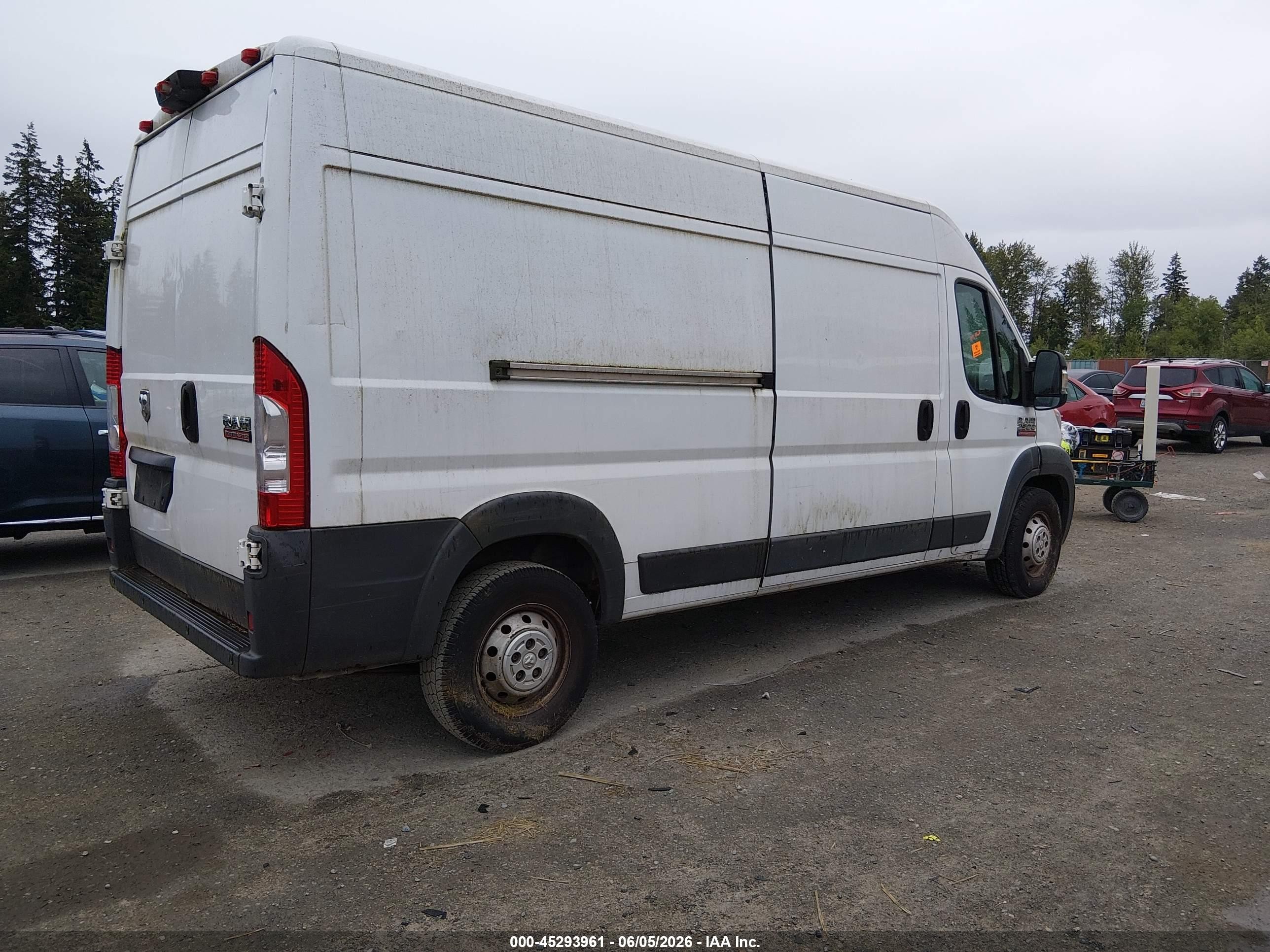 2014 Ram Promaster 2500 High Roof White vin: 3C6TRVDG0EE119163