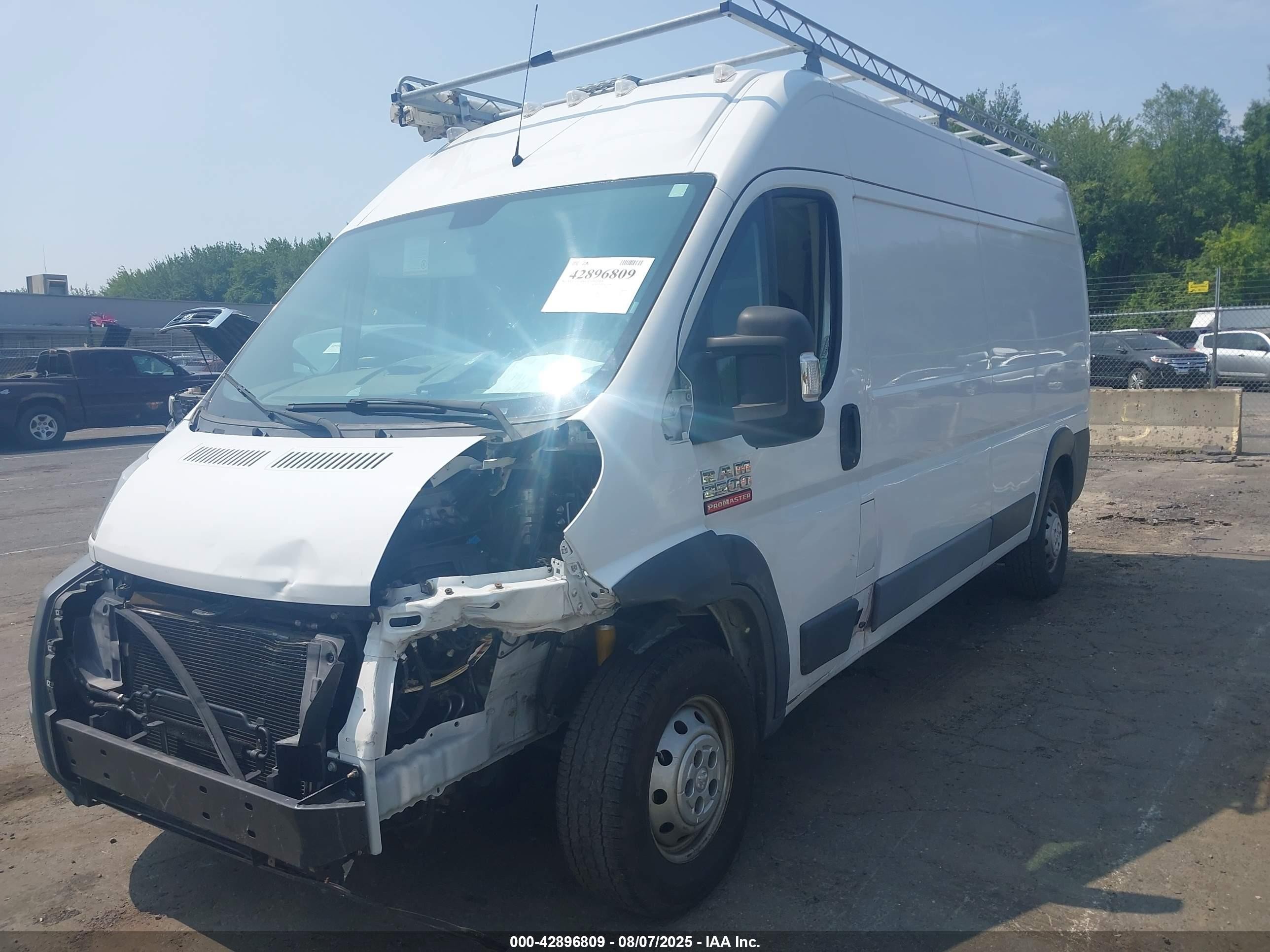 2017 Ram Promaster 2500 High Roof 159 Wb White vin: 3C6TRVDG0HE535301