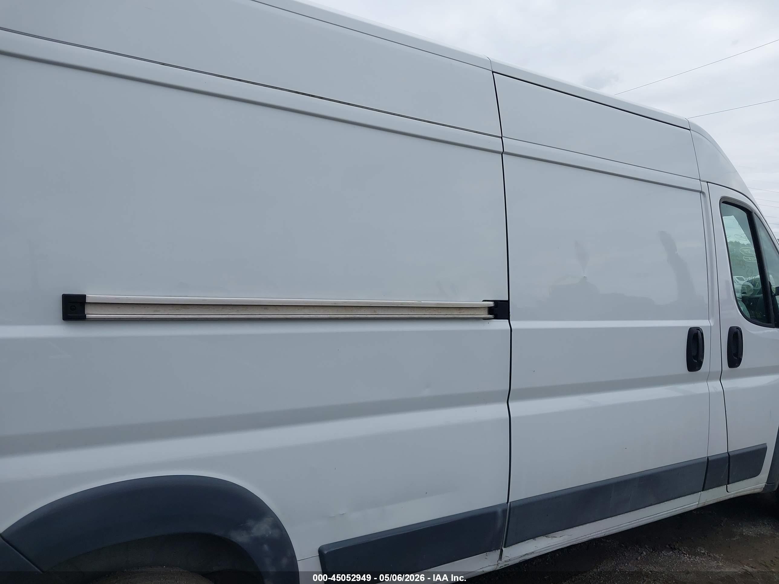 2015 Ram Promaster 2500 High Roof White vin: 3C6TRVDG1FE506032