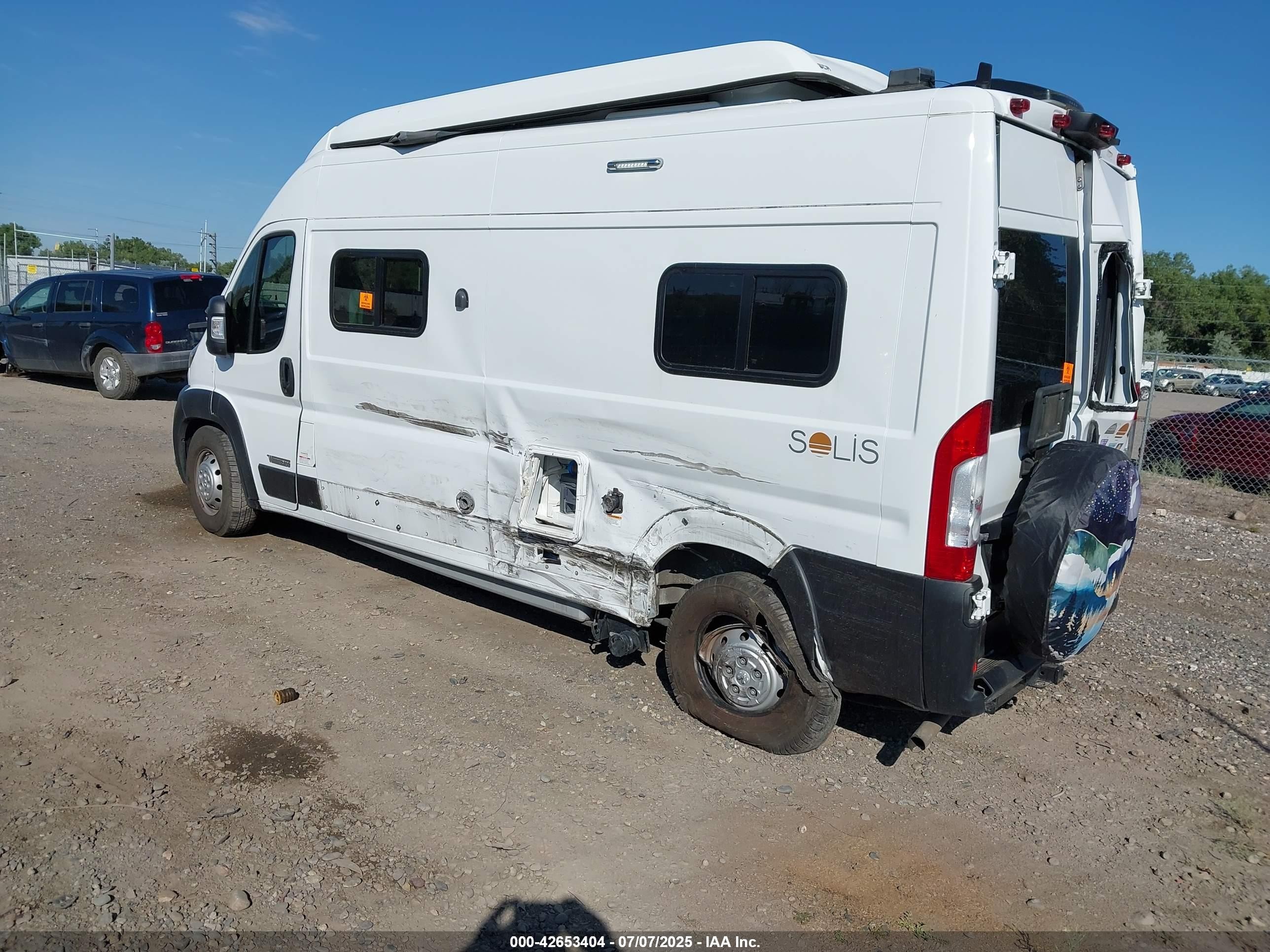 2021 Winnebago Promaster 2500   White vin: 3C6TRVDG1LE124384