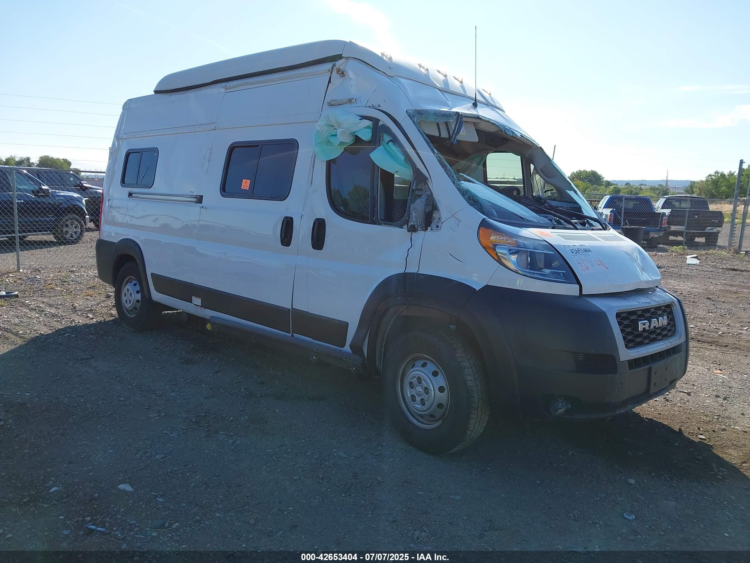 2021 Winnebago Promaster 2500   White vin: 3C6TRVDG1LE124384