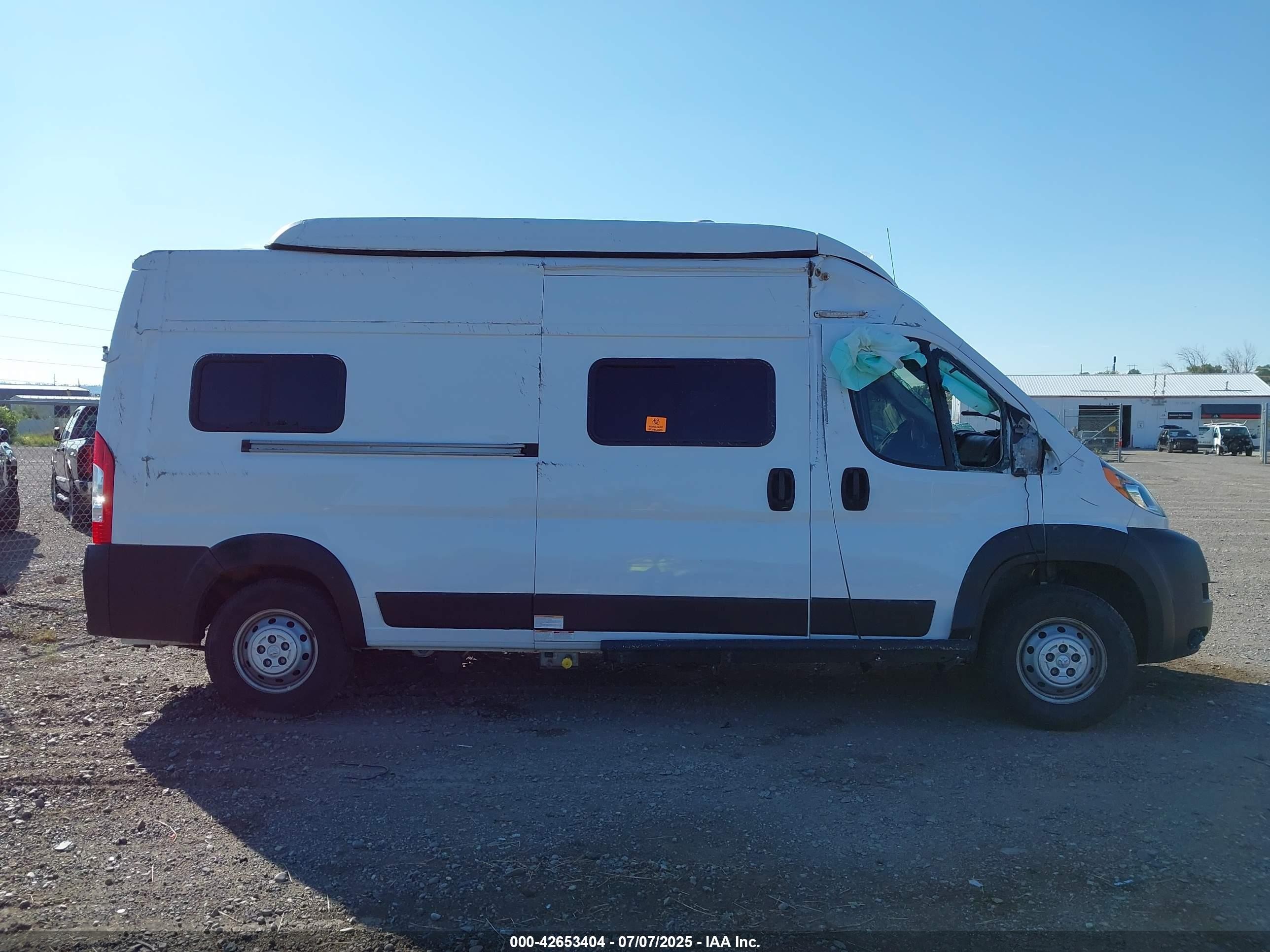 2021 Winnebago Promaster 2500   White vin: 3C6TRVDG1LE124384