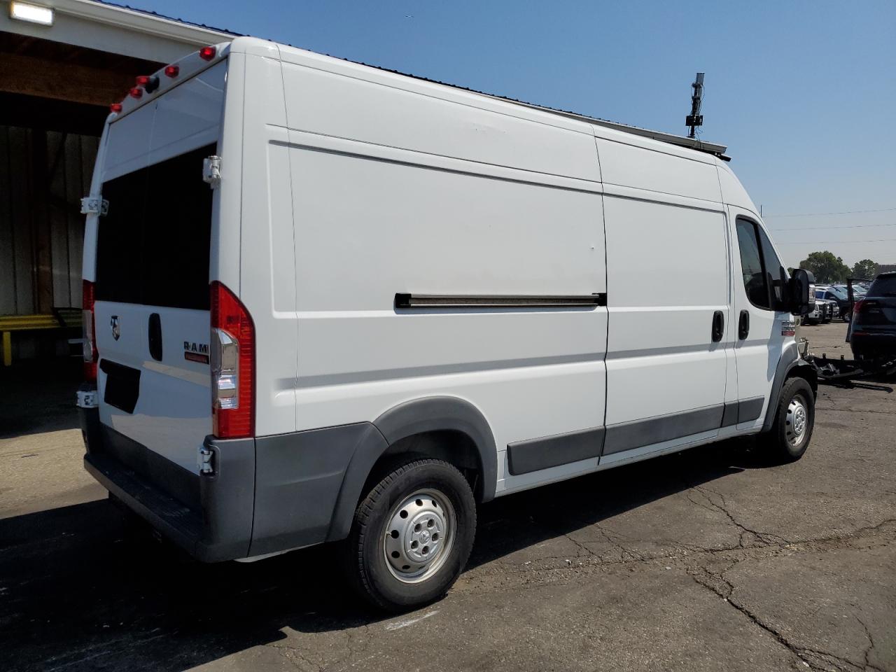 2014 Ram Promaster 2500 2500 High White vin: 3C6TRVDG3EE118380