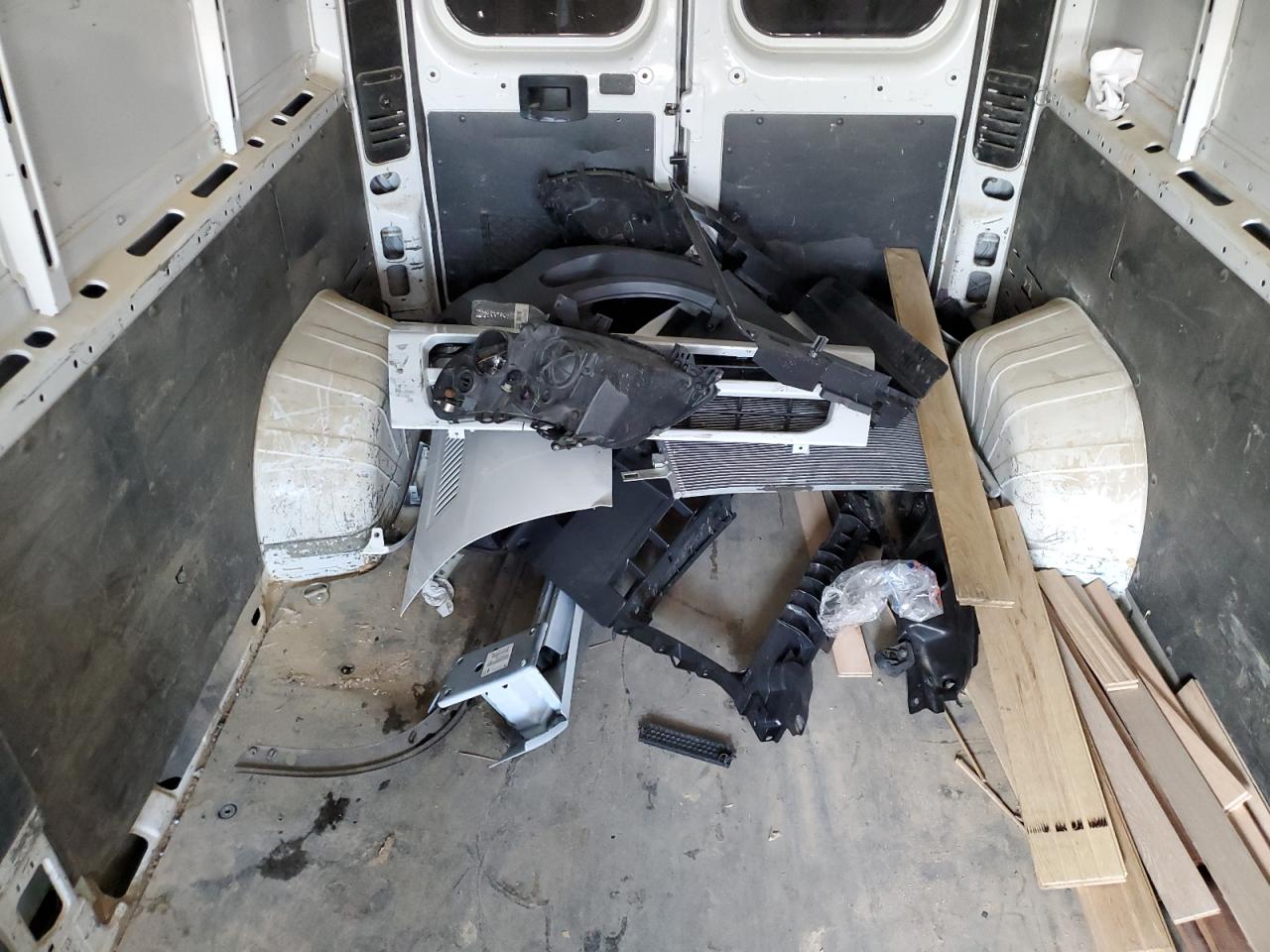 2014 Ram Promaster 2500 2500 High White vin: 3C6TRVDG3EE118380