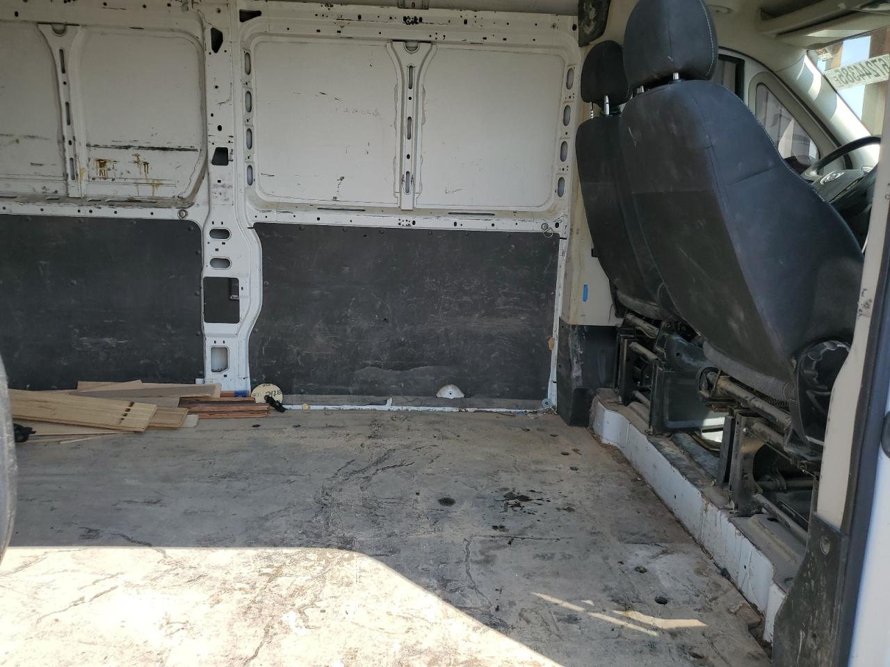 2014 Ram Promaster 2500 2500 High White vin: 3C6TRVDG3EE118380