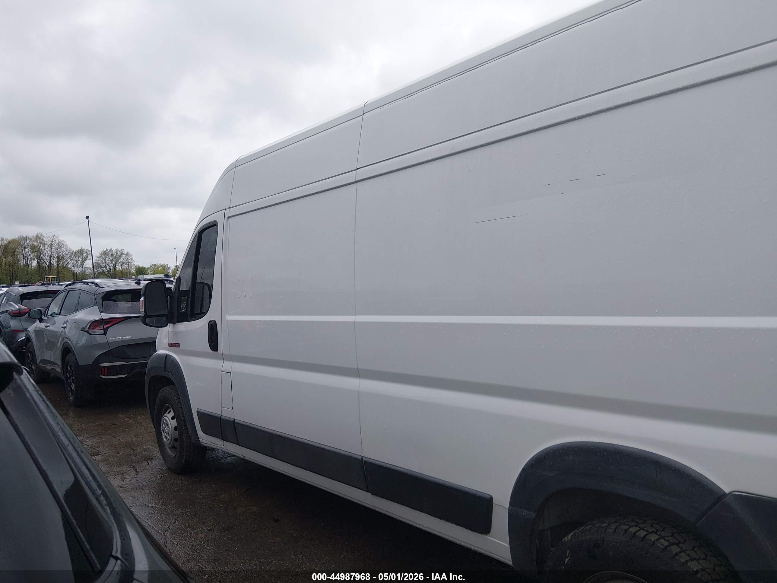 2014 Ram Promaster 2500 High Roof White vin: 3C6TRVDG4EE113771