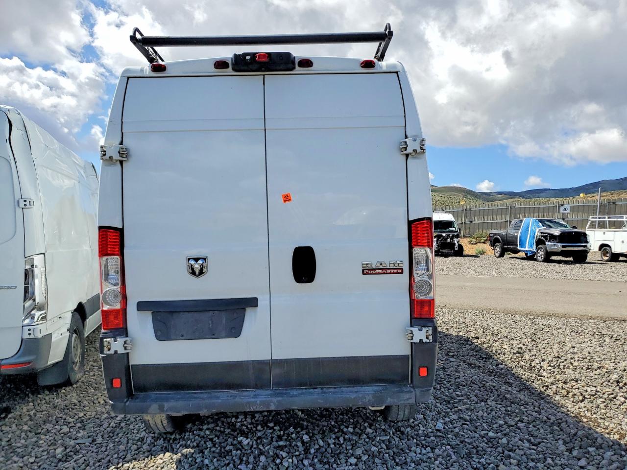 2016 Ram Promaster 2500 2500 High White vin: 3C6TRVDG5GE101079