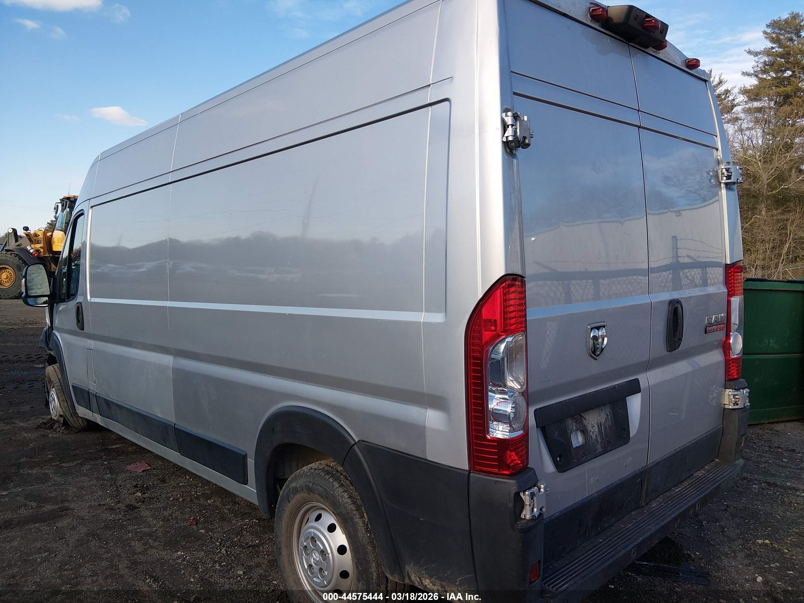 2019 Ram Promaster 2500 High Roof 159 Wb Silver vin: 3C6TRVDG5KE530831