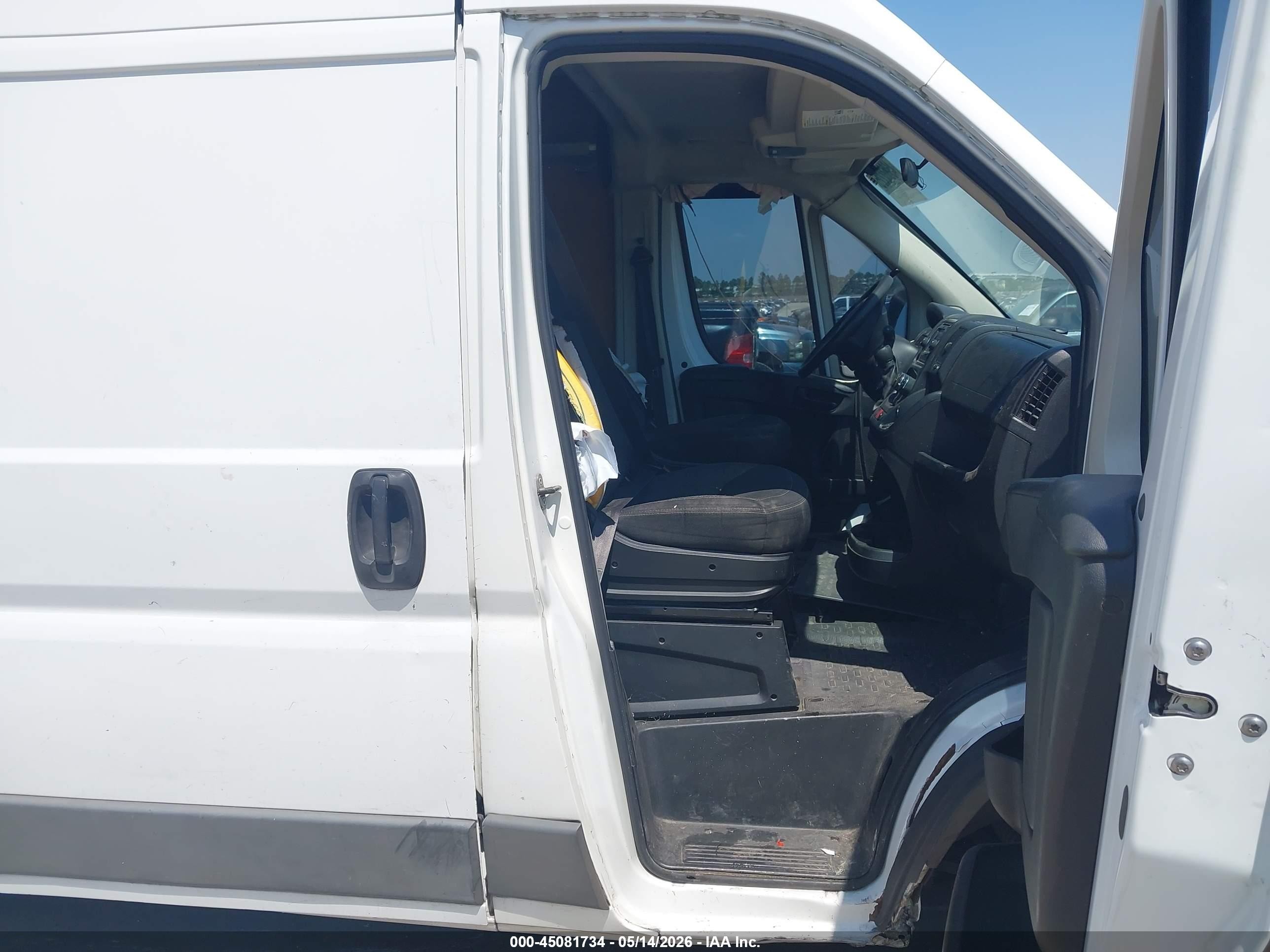 2014 Ram Promaster 2500 High Roof White vin: 3C6TRVDG8EE107052