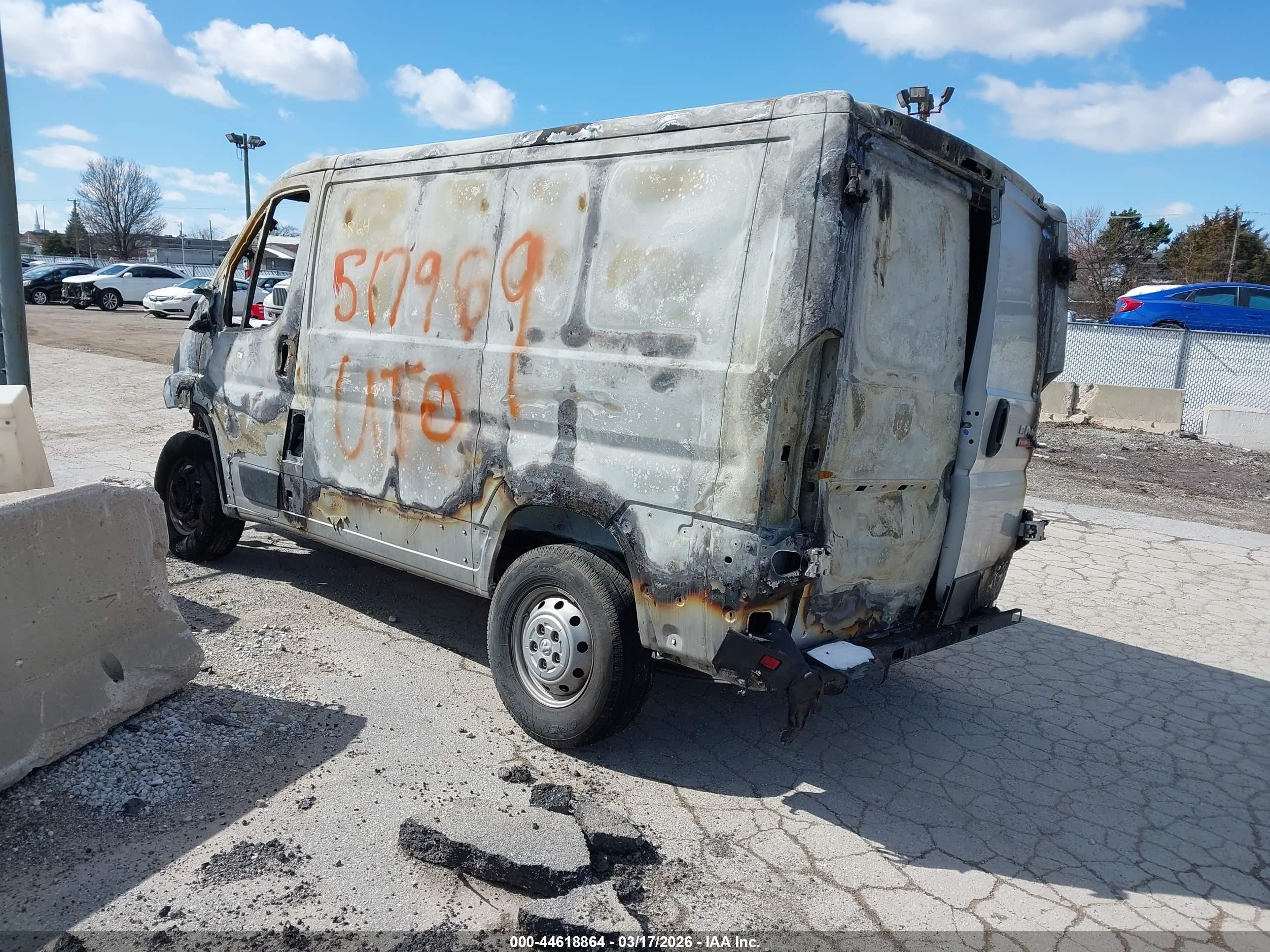 2019 Ram Promaster 1500 Low Roof 118 Wb Белый vin: 3C6TRVNG6KE518847
