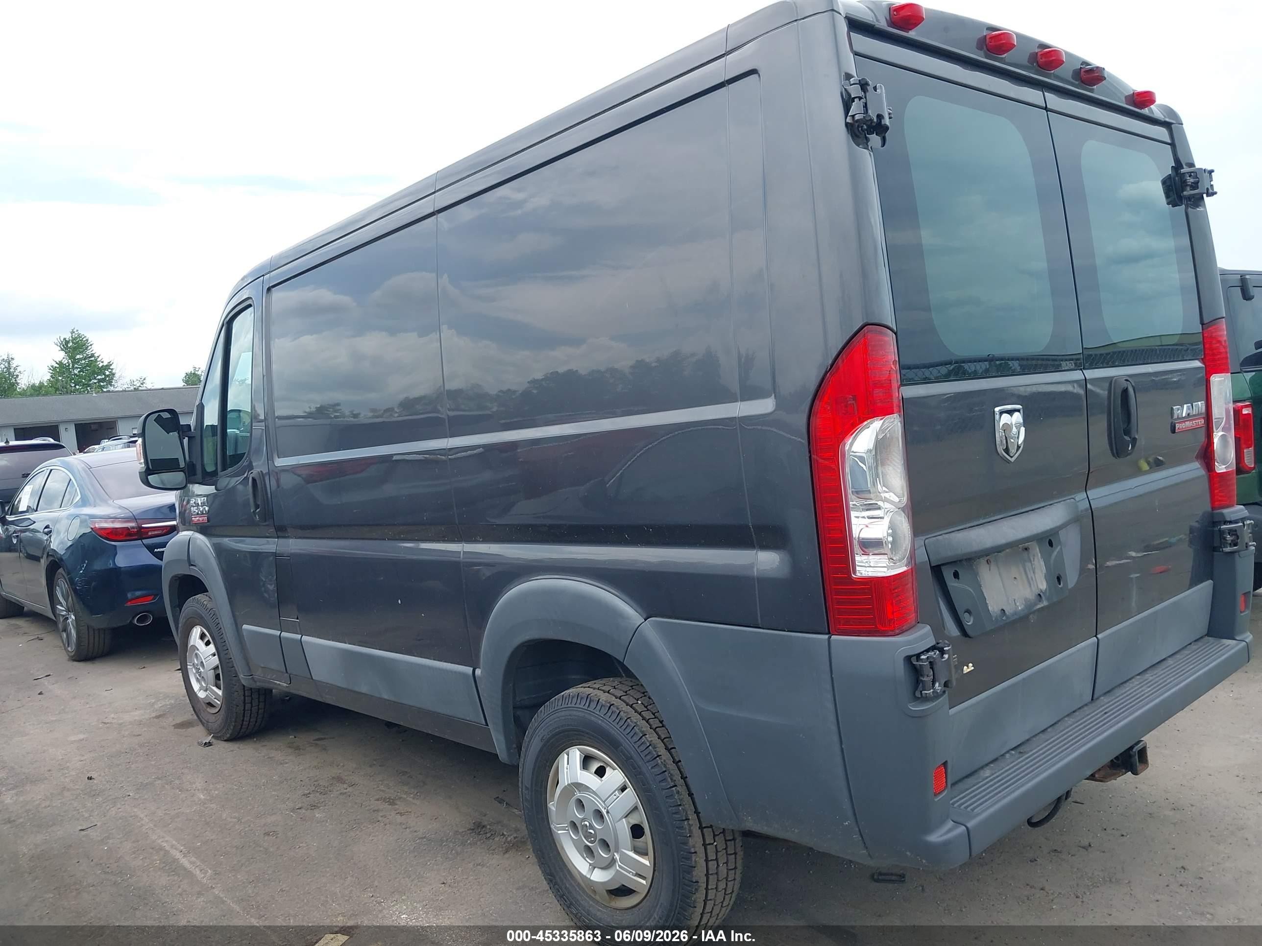 2014 Ram Promaster 1500 Low Roof Серый vin: 3C6TRVNG7EE116565