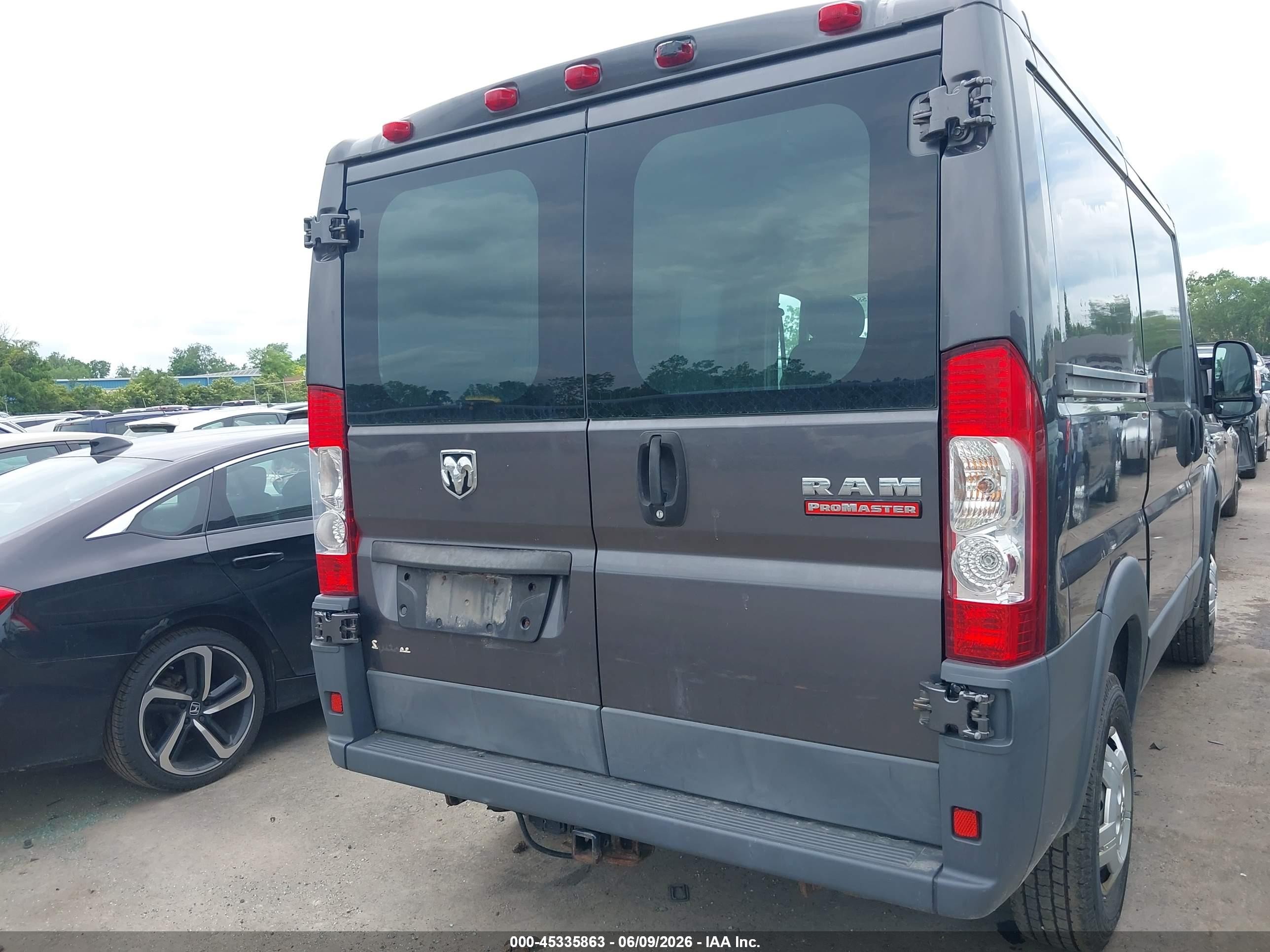 2014 Ram Promaster 1500 Low Roof Серый vin: 3C6TRVNG7EE116565