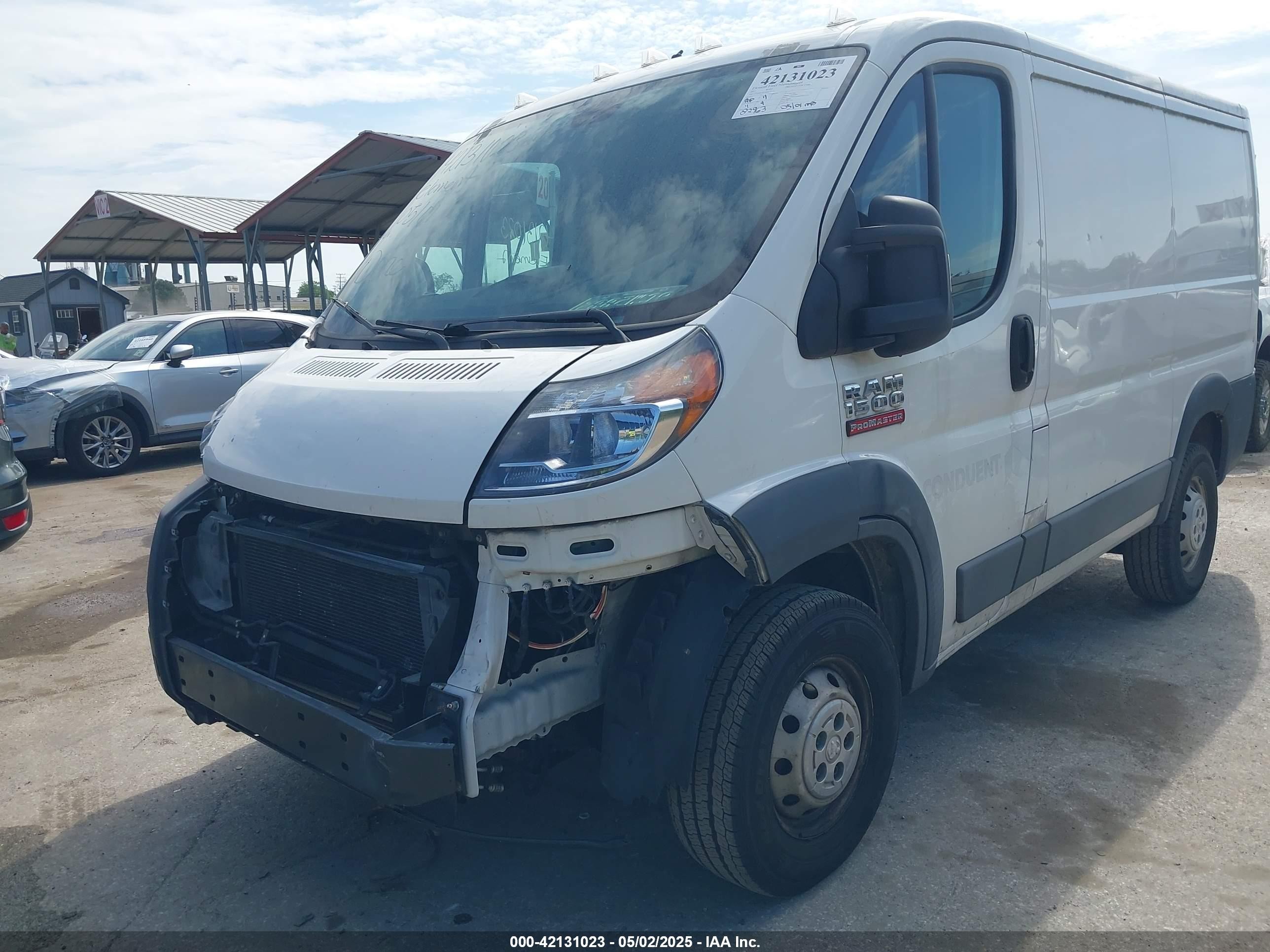 2017 Ram Promaster 1500 Low Roof 118 Wb Белый vin: 3C6TRVNG7HE532572