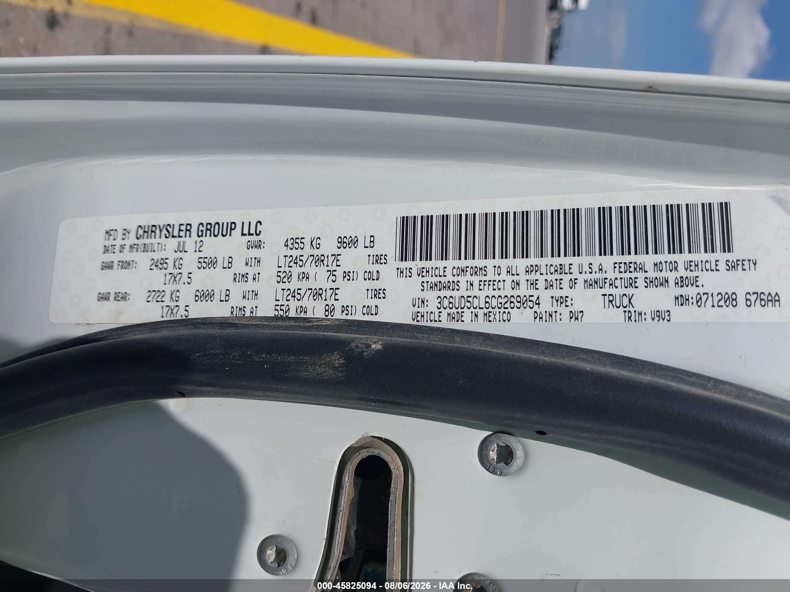 2012 Ram 2500 St White vin: 3C6UD5CL6CG269054