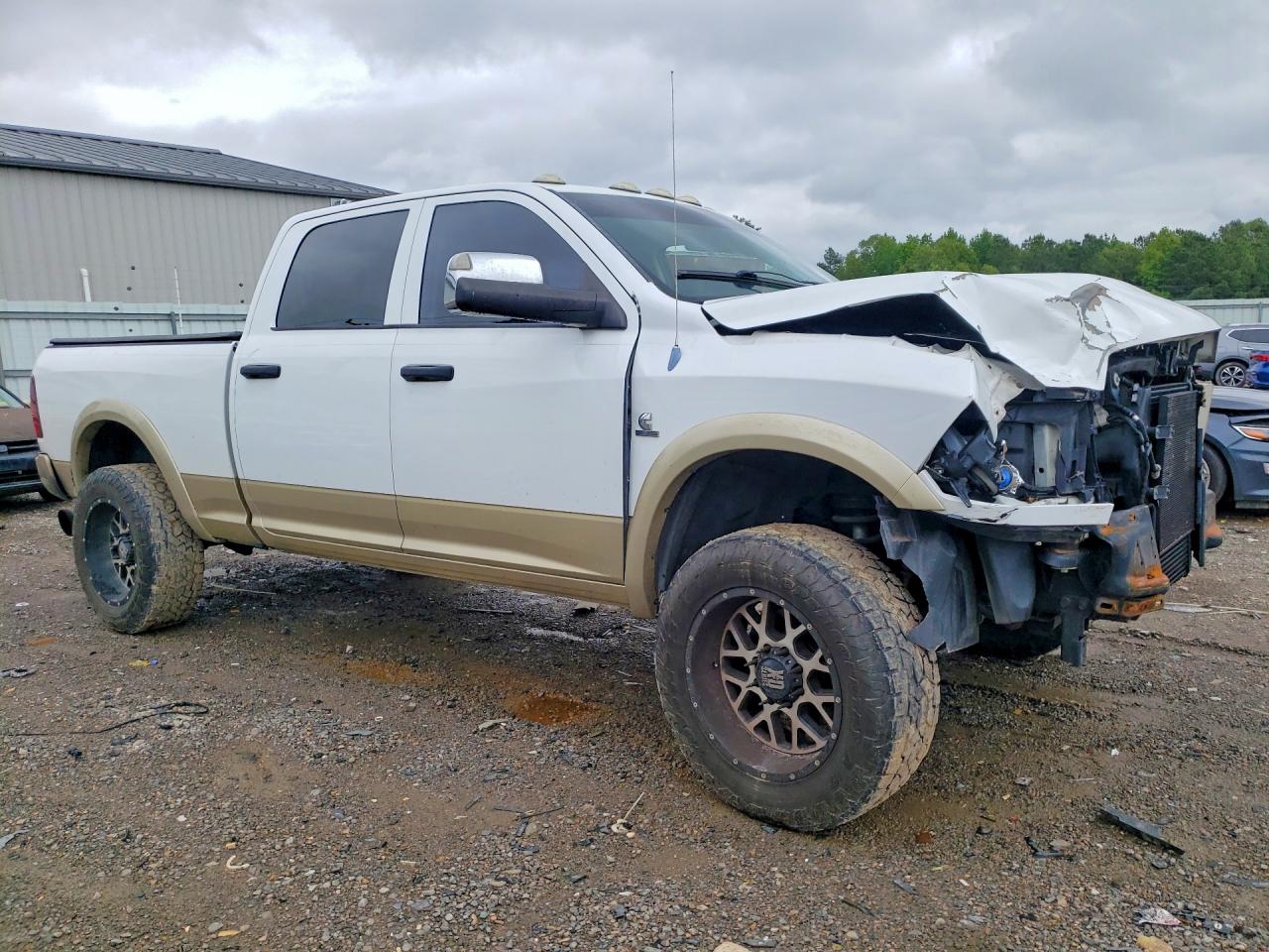 2012 Dodge Ram 2500 St Белый vin: 3C6UD5CL7CG182151